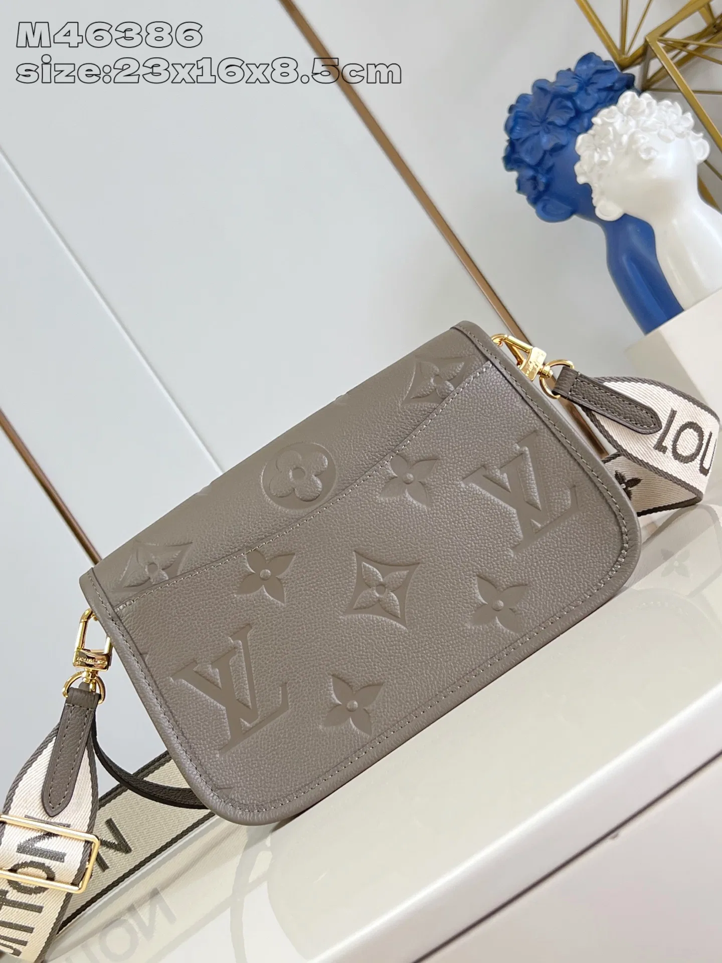 LV 27FW EJMGZXH 005 숄더백 44