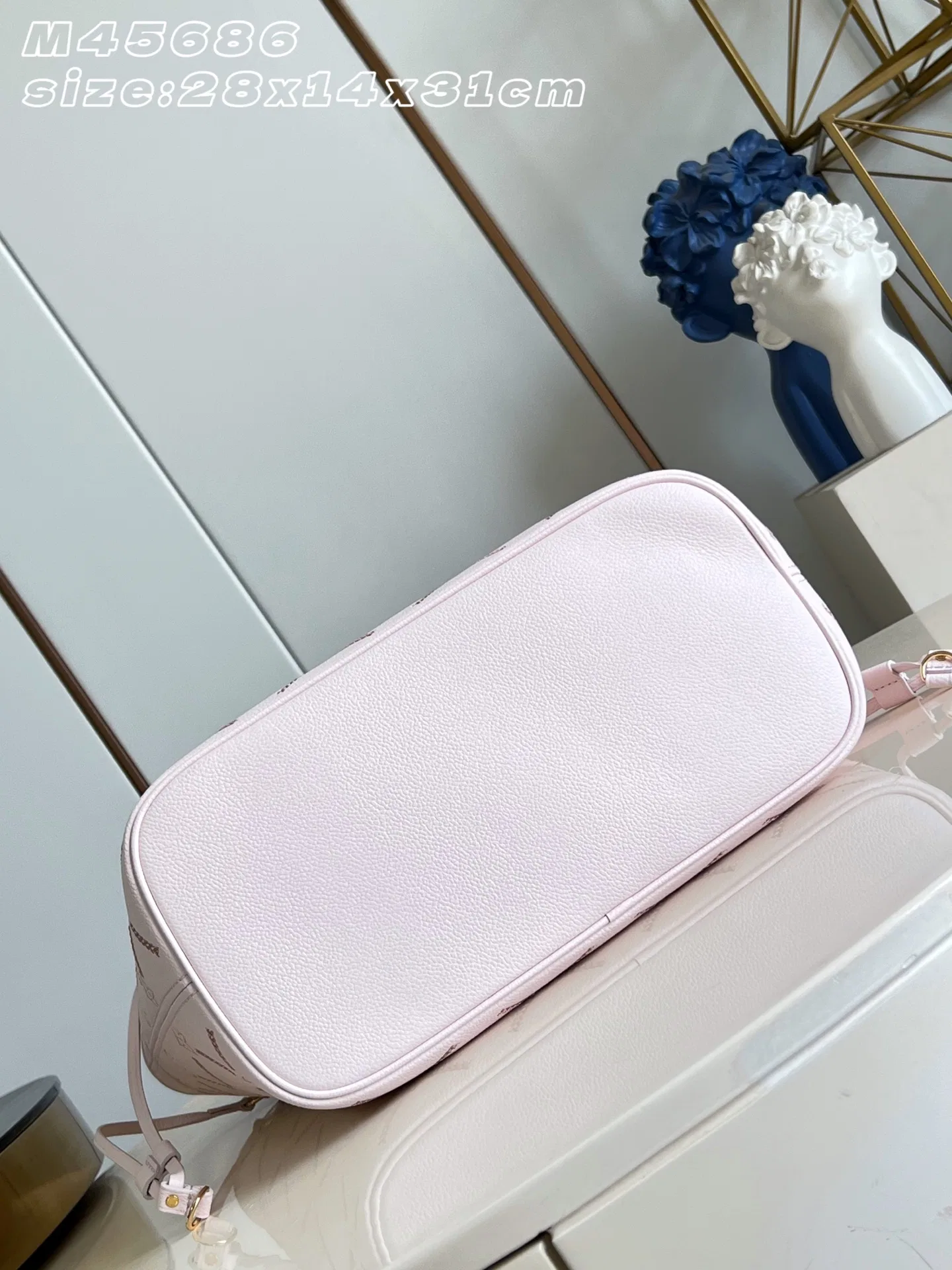 LV 27FW EJMGZXH 007 토트백 7