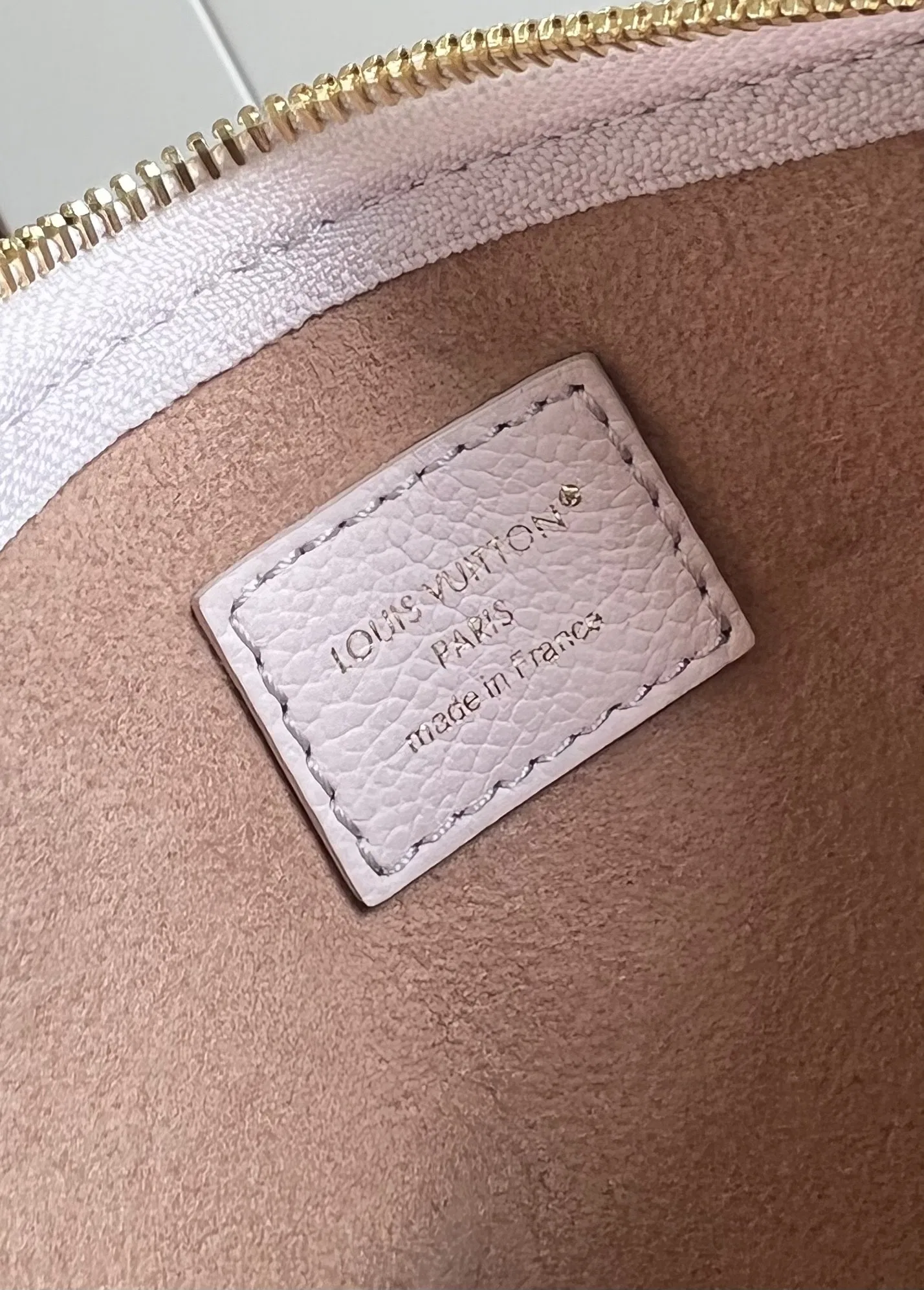 LV 27FW EJMGZXH 007 토트백 14