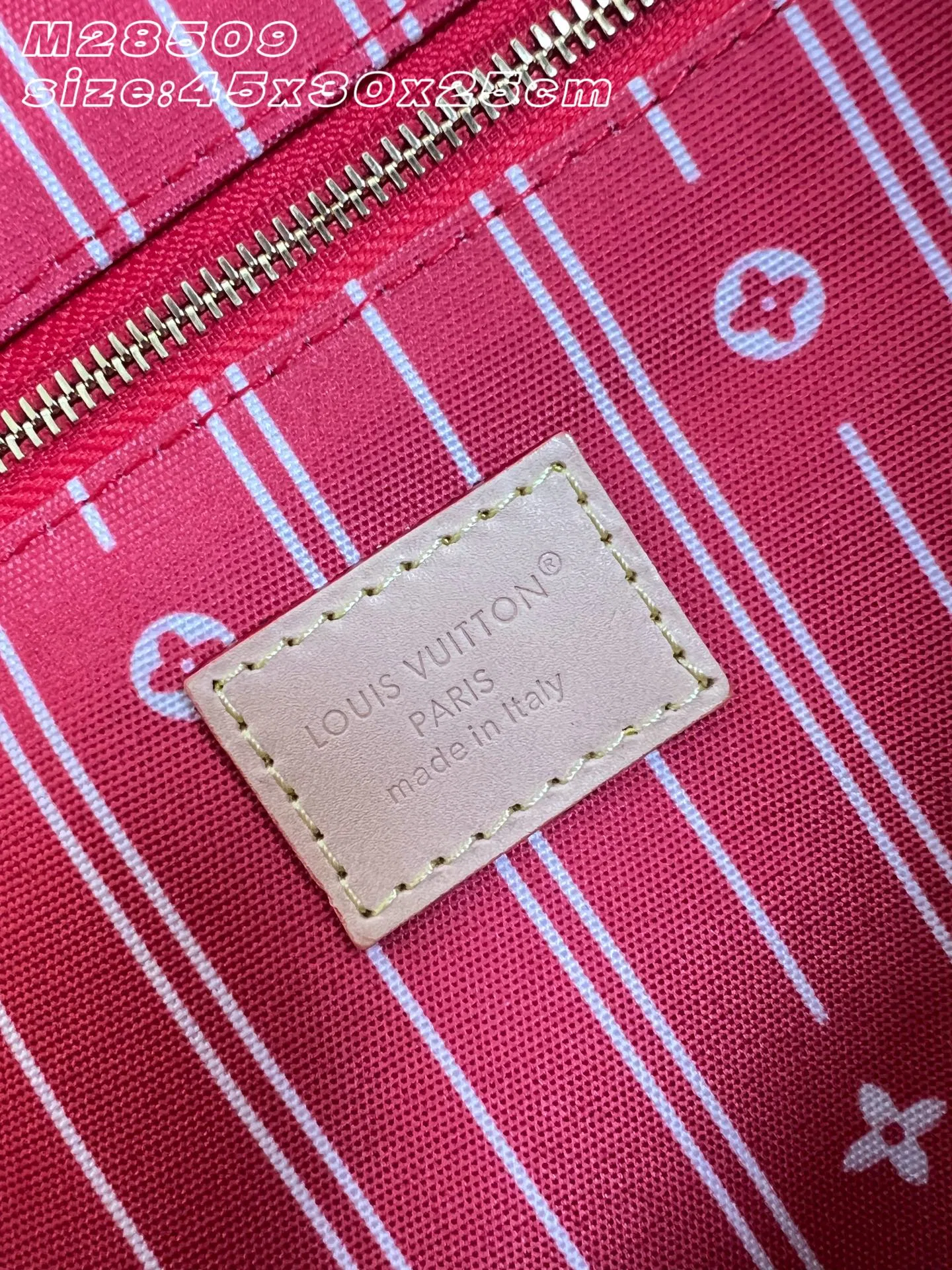 LV 27FW EJMGZXH 009 토트백 13