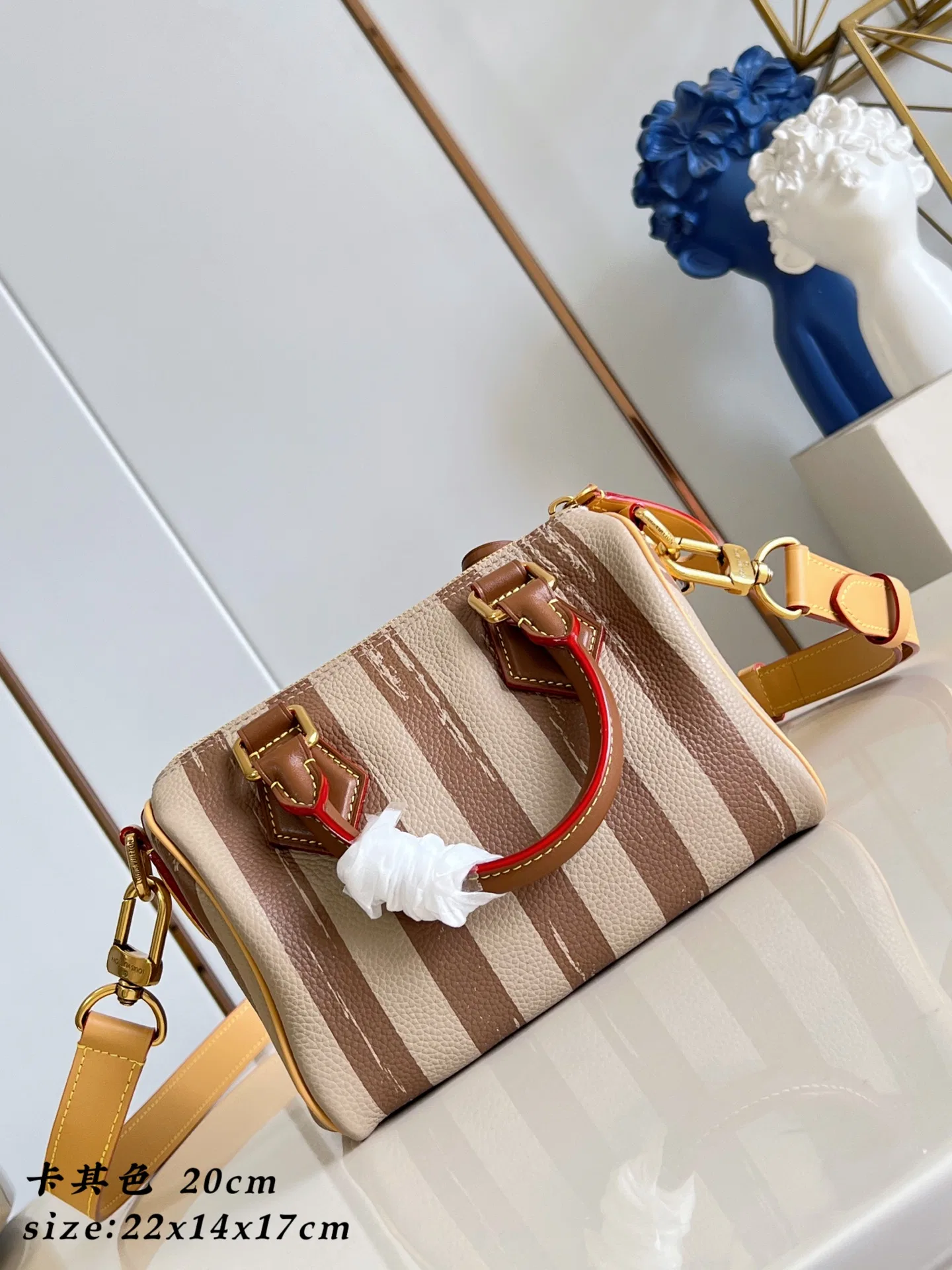 LV 27FW EJMGZXH 010 토트백 7