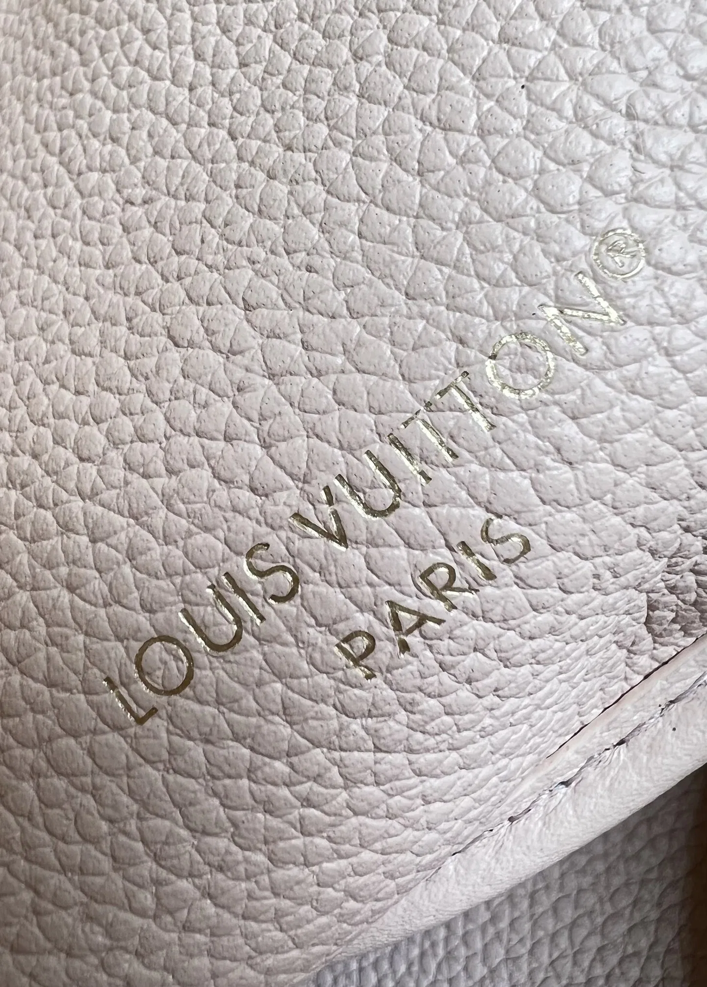 LV 27FW EJMGZXH 011 숄더백 9