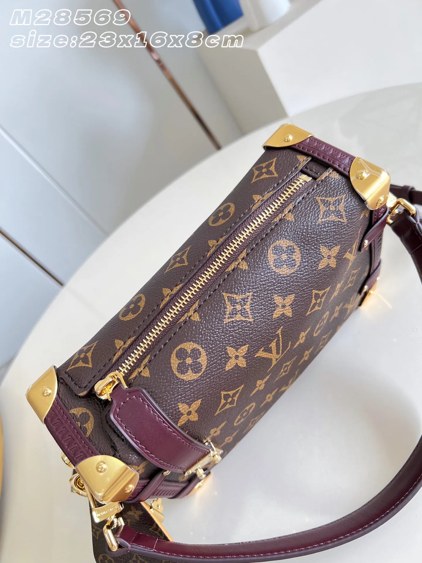 LV 27FW EJMGZXH 012 미니토트백 9