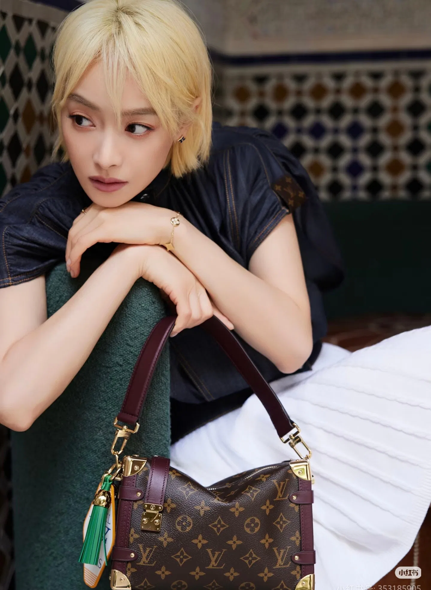 LV 27FW EJMGZXH 012 미니토트백 14