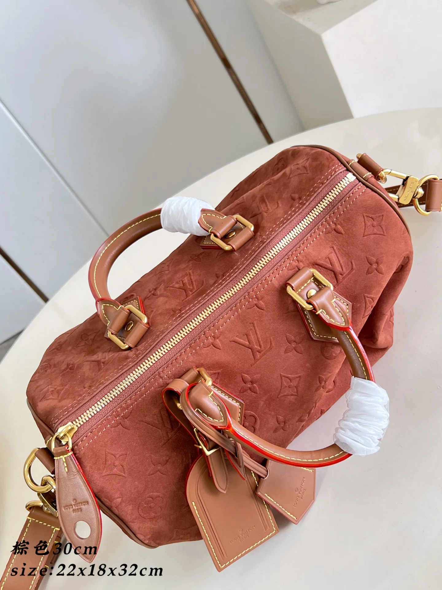 LV 27FW EJMGZXH 015 토트백 11