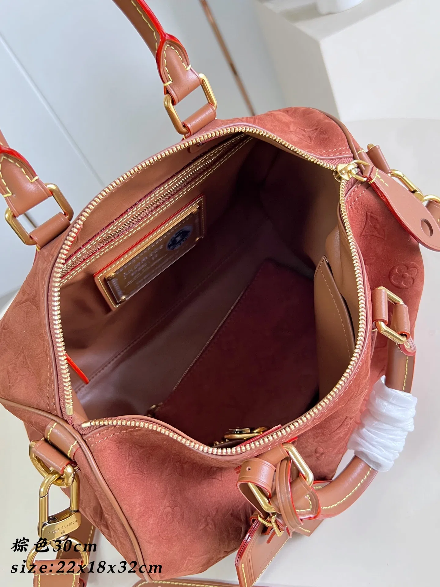 LV 27FW EJMGZXH 015 토트백 13