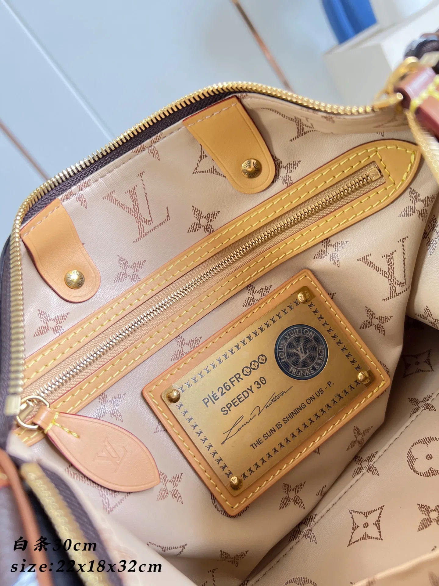 LV 27FW EJMGZXH 016 토트백 16