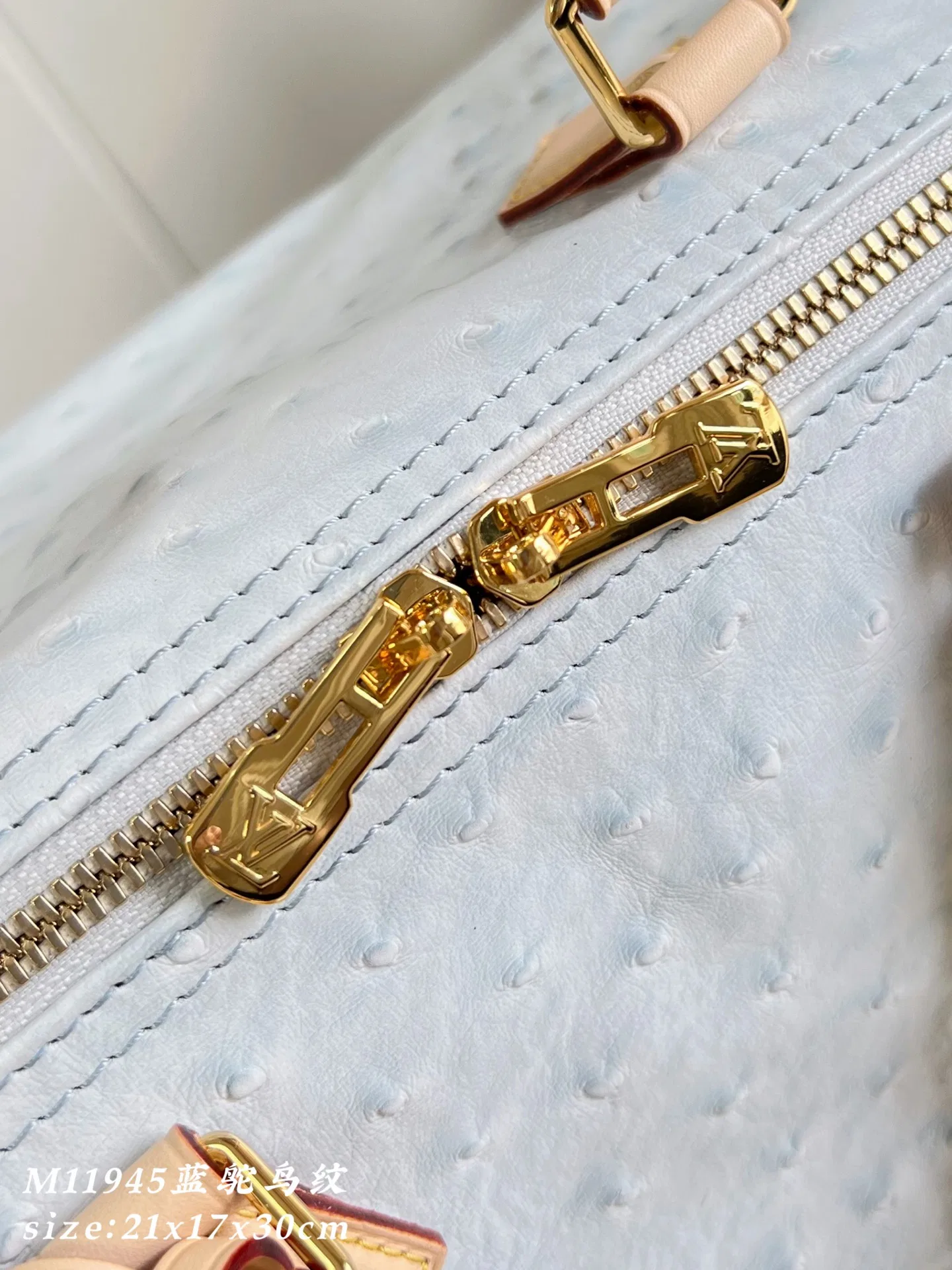 LV 27FW EJMGZXH 017 토트백 11