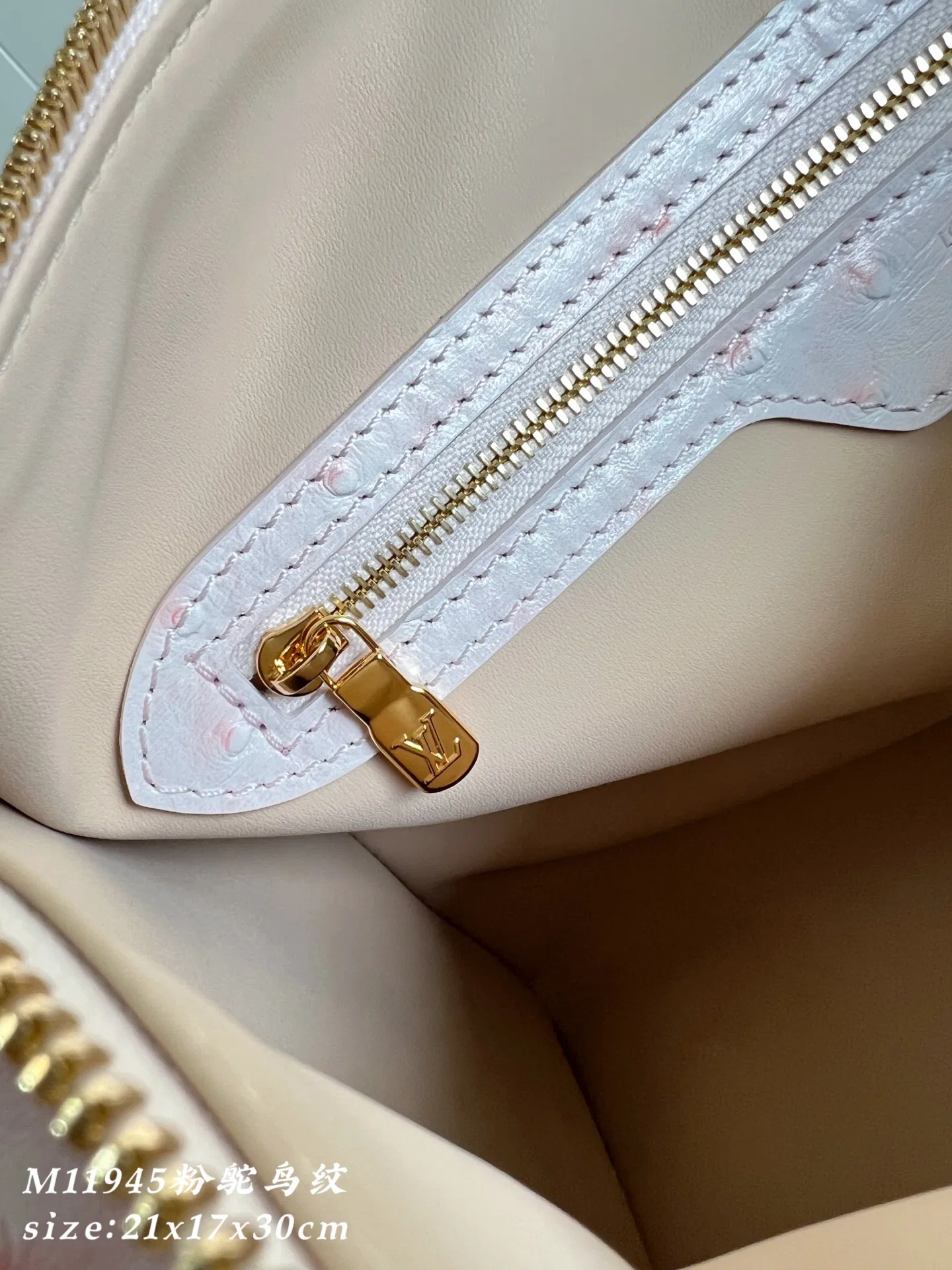 LV 27FW EJMGZXH 018 토트백 15