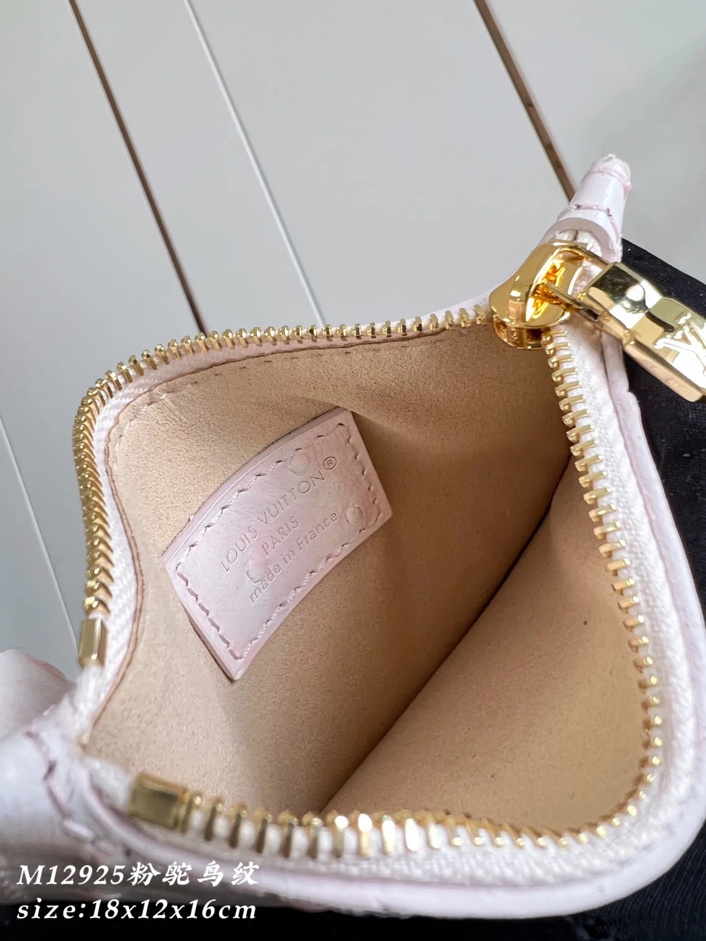 LV 27FW EJMGZXH 019 버킷햇 19