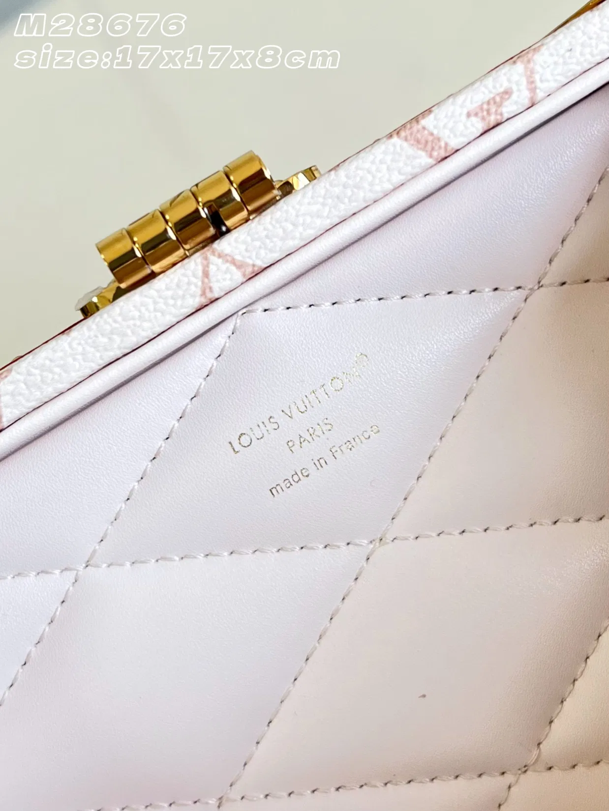 LV 27FW EJMGZXH 020 토트백 9