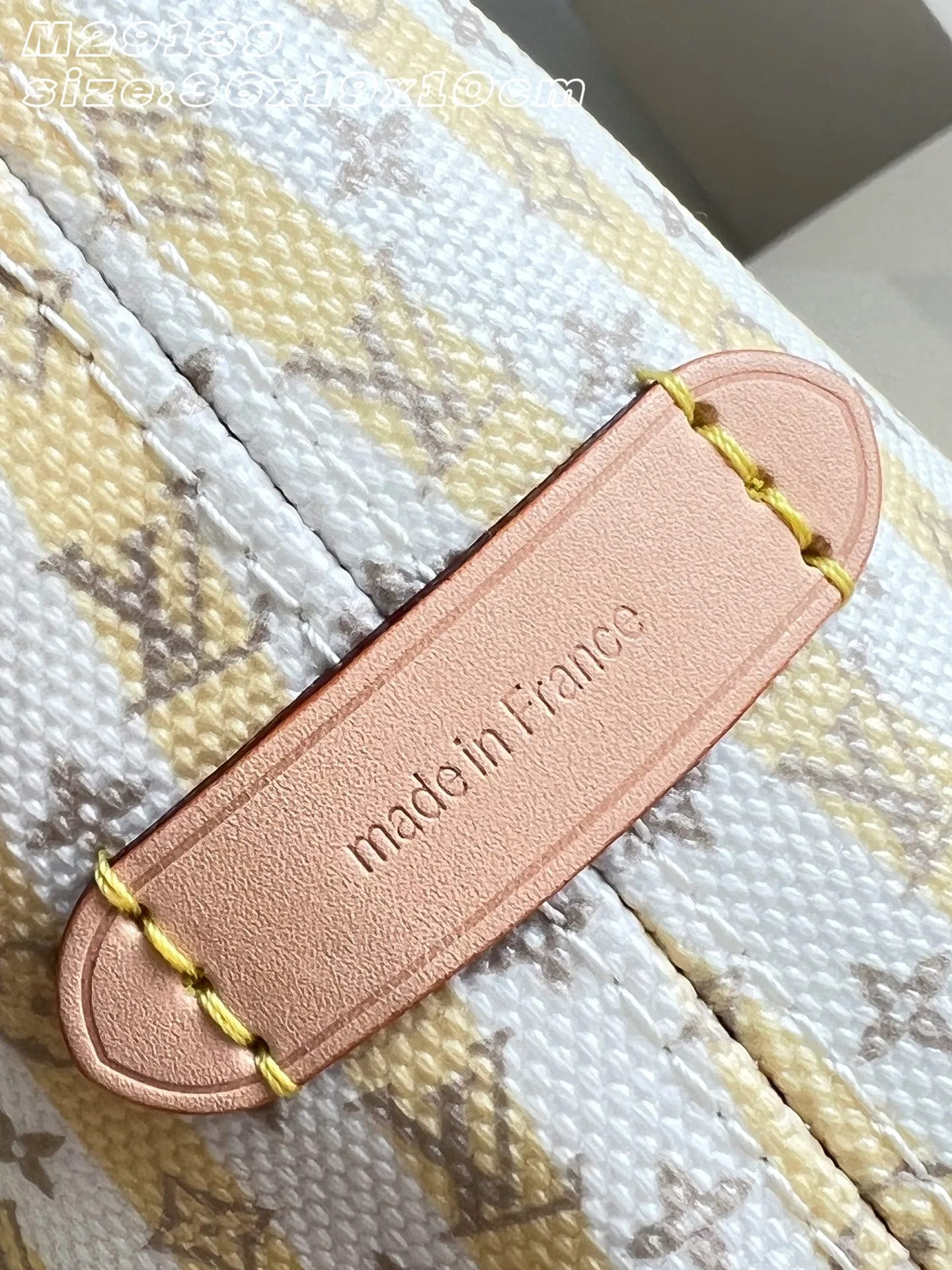 LV 27FW EJMGZXH 025 토트백 7