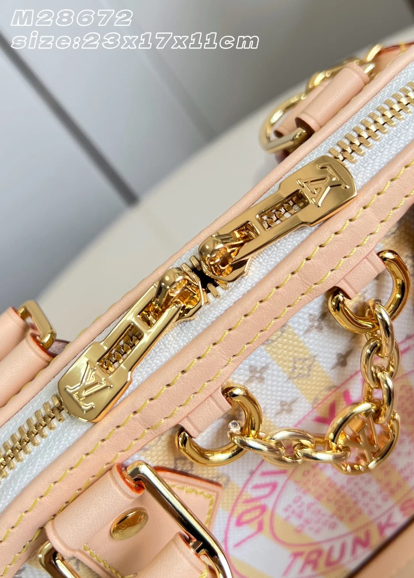 LV 27FW EJMGZXH 026 토트백 10