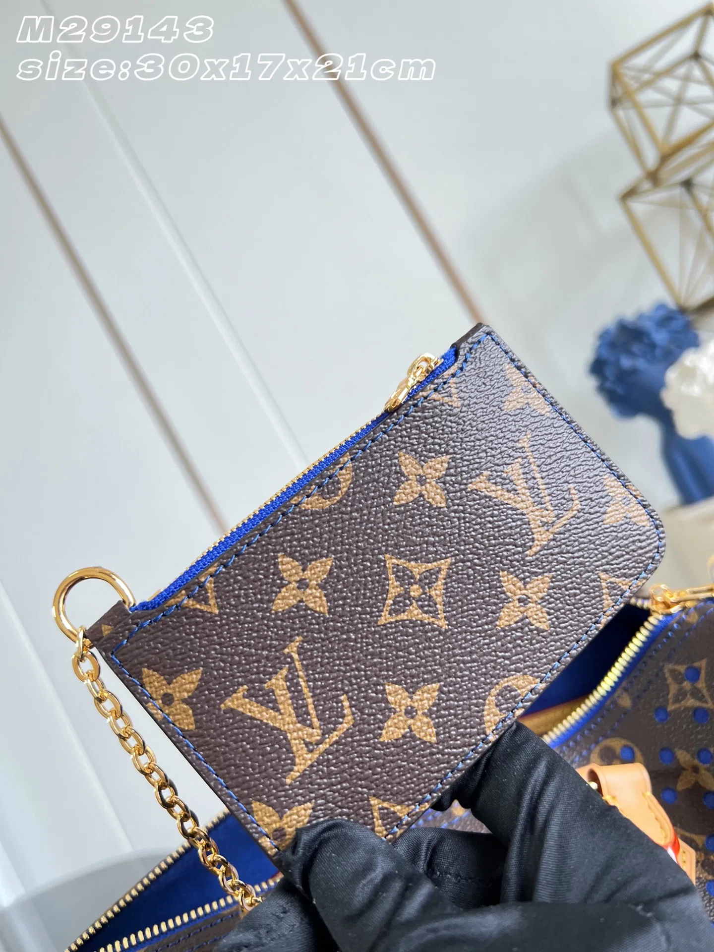 LV 27FW EJMGZXH 029 토트백 9