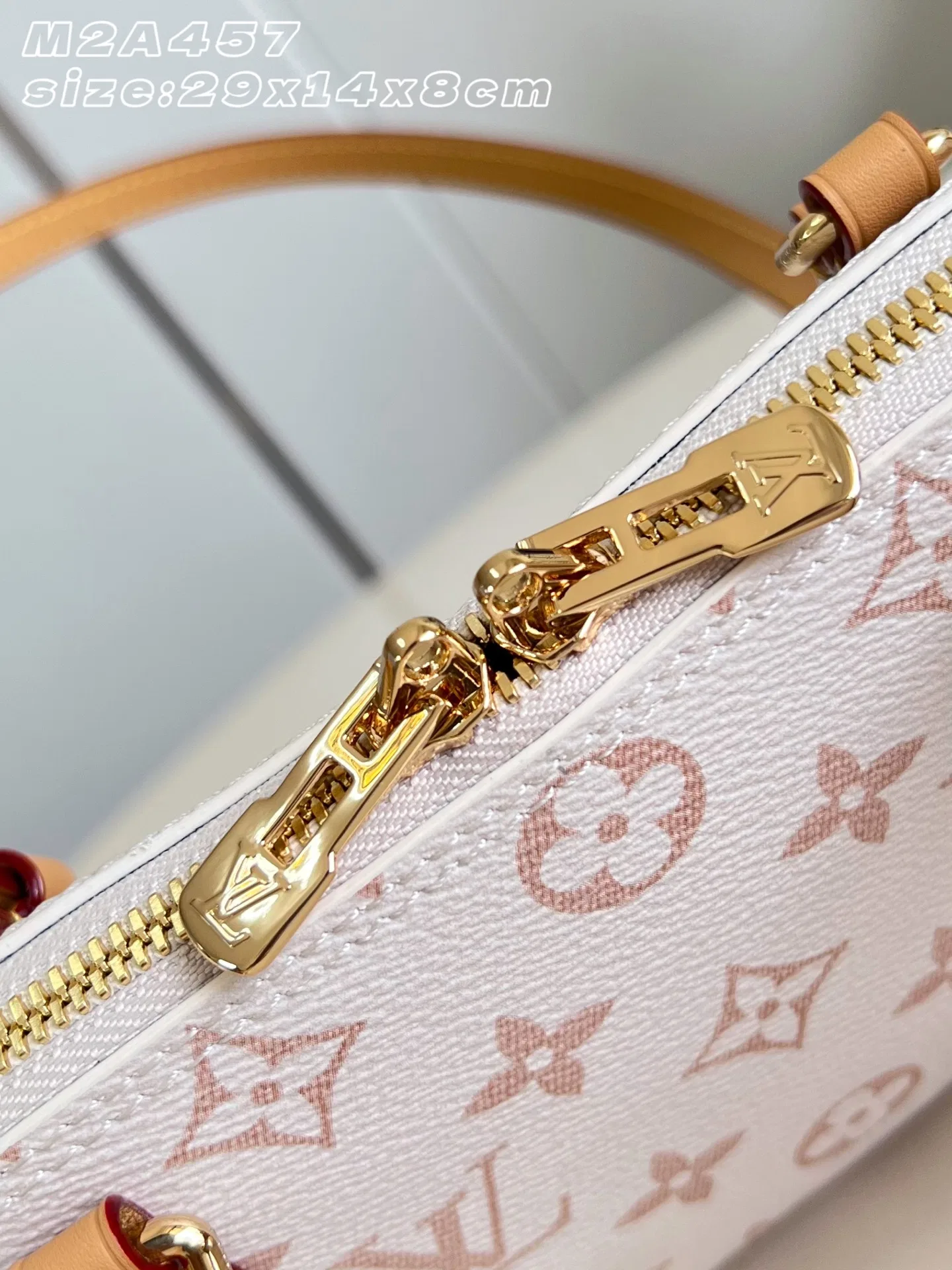 LV 27FW EJMGZXH 030 미니숄더백 7