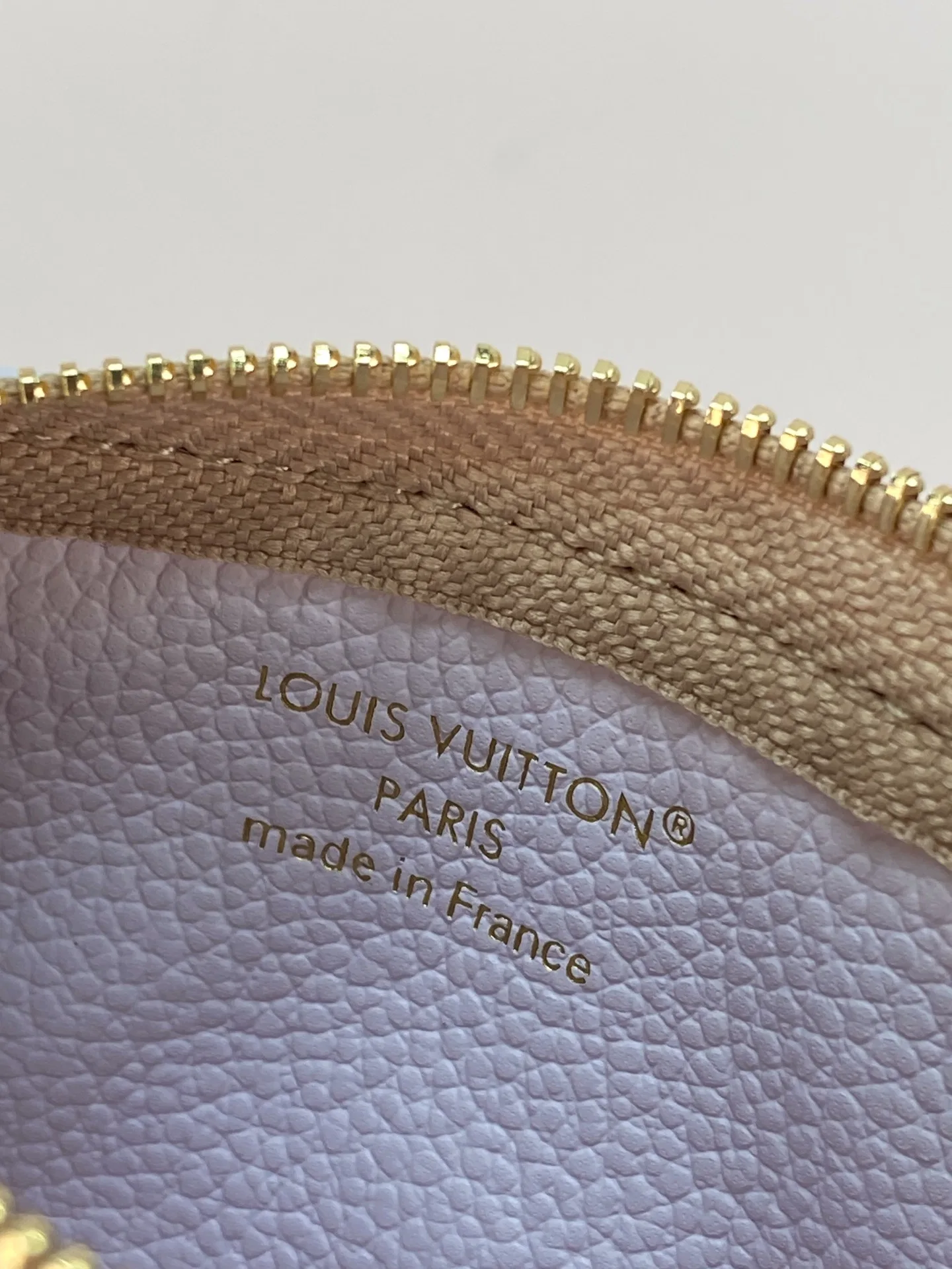 LV 27FW EJMGZXH 033 미니지갑 36