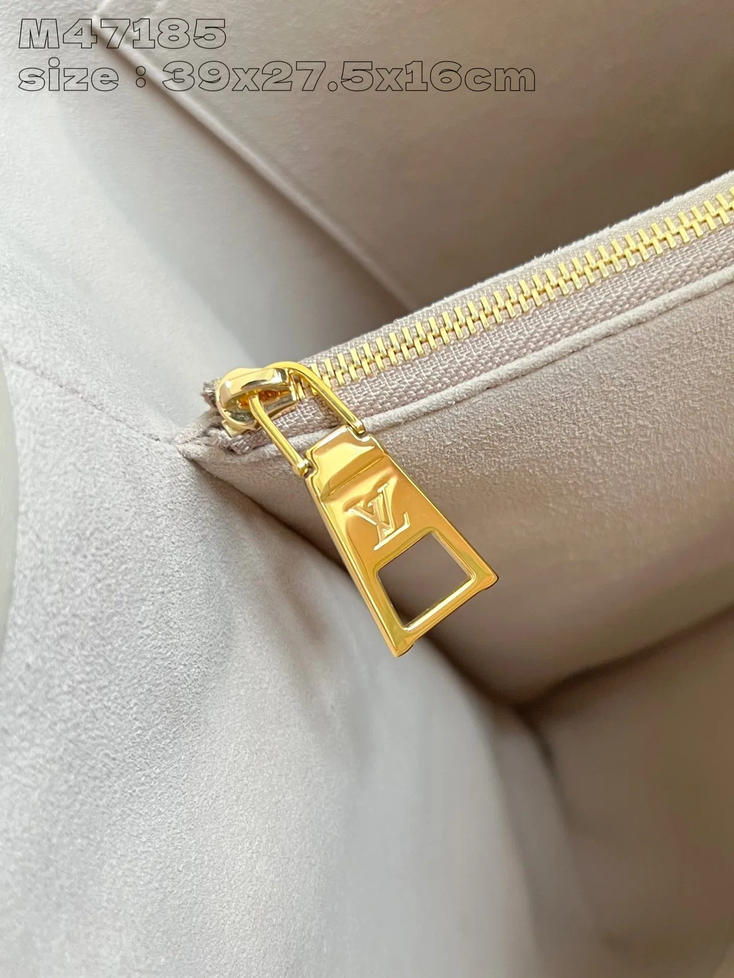 LV 27FW EJMGZXH 038 버킷백 16