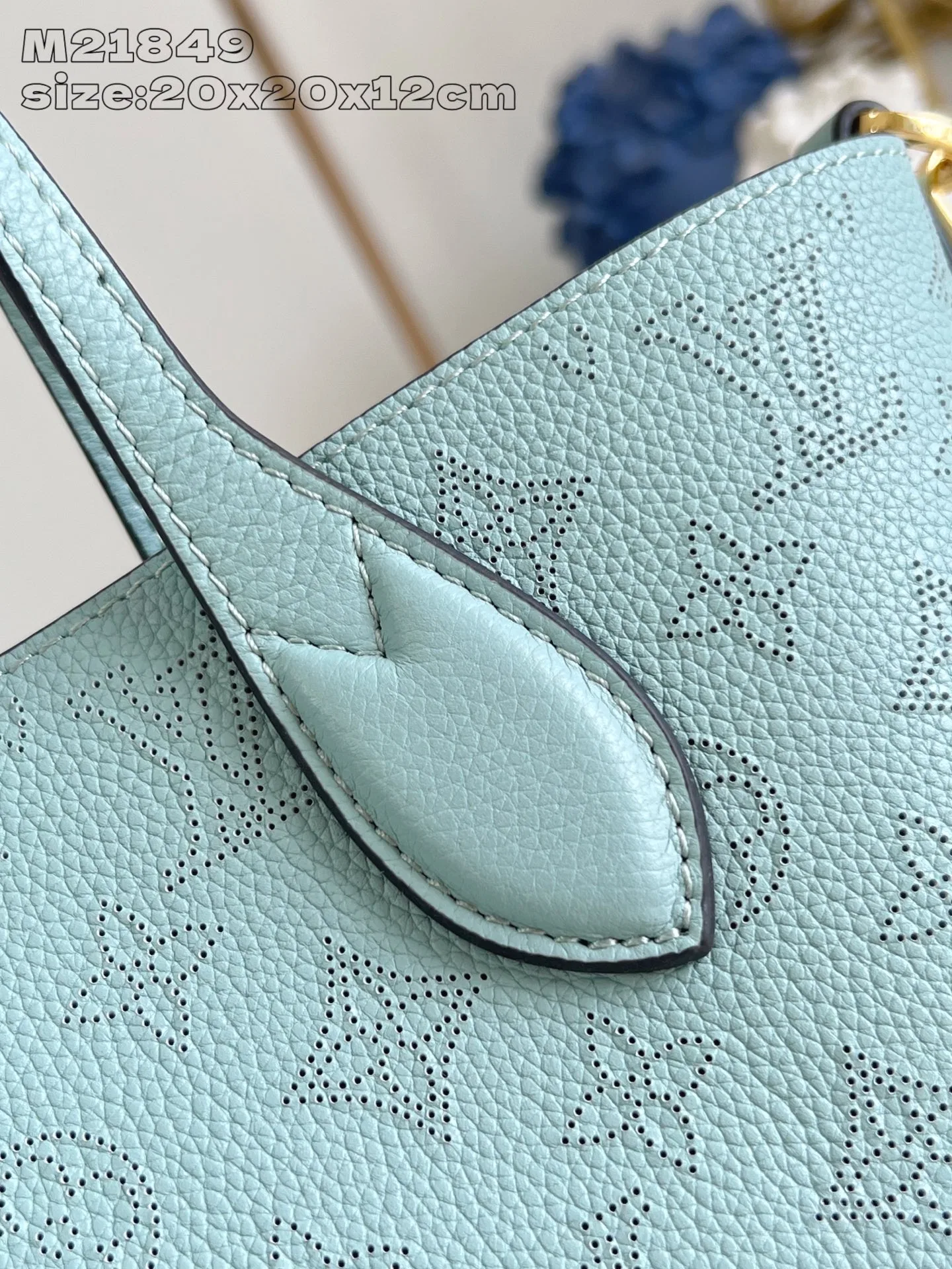 LV 27FW EJMGZXH 040 토트백 22