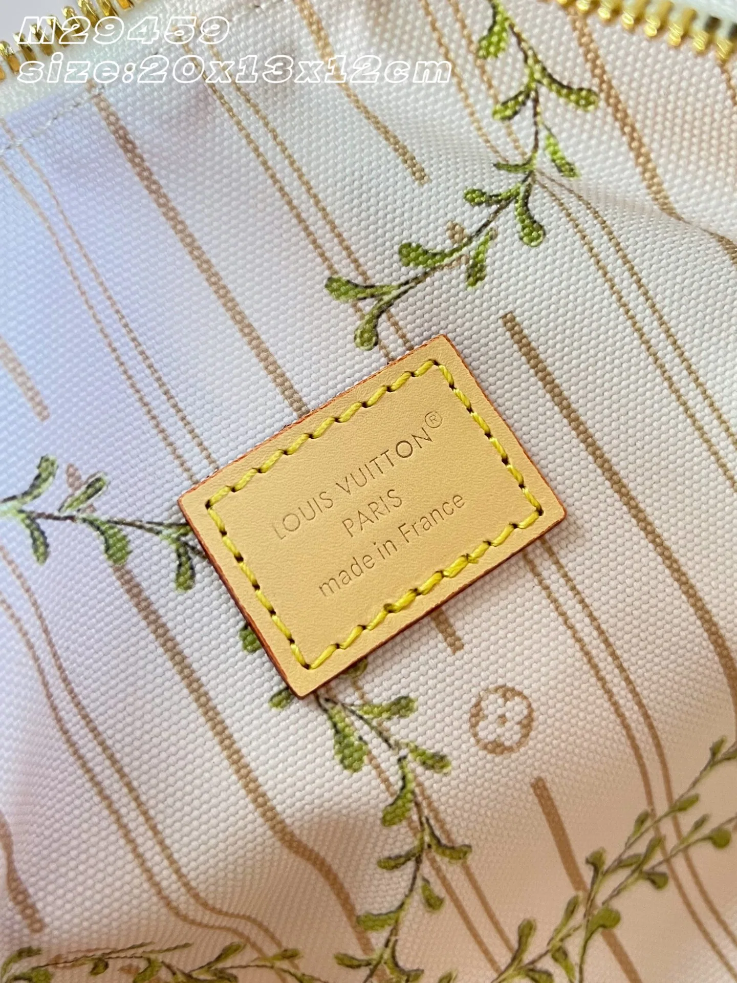 LV 27FW EJMGZXH 043 토트백 8