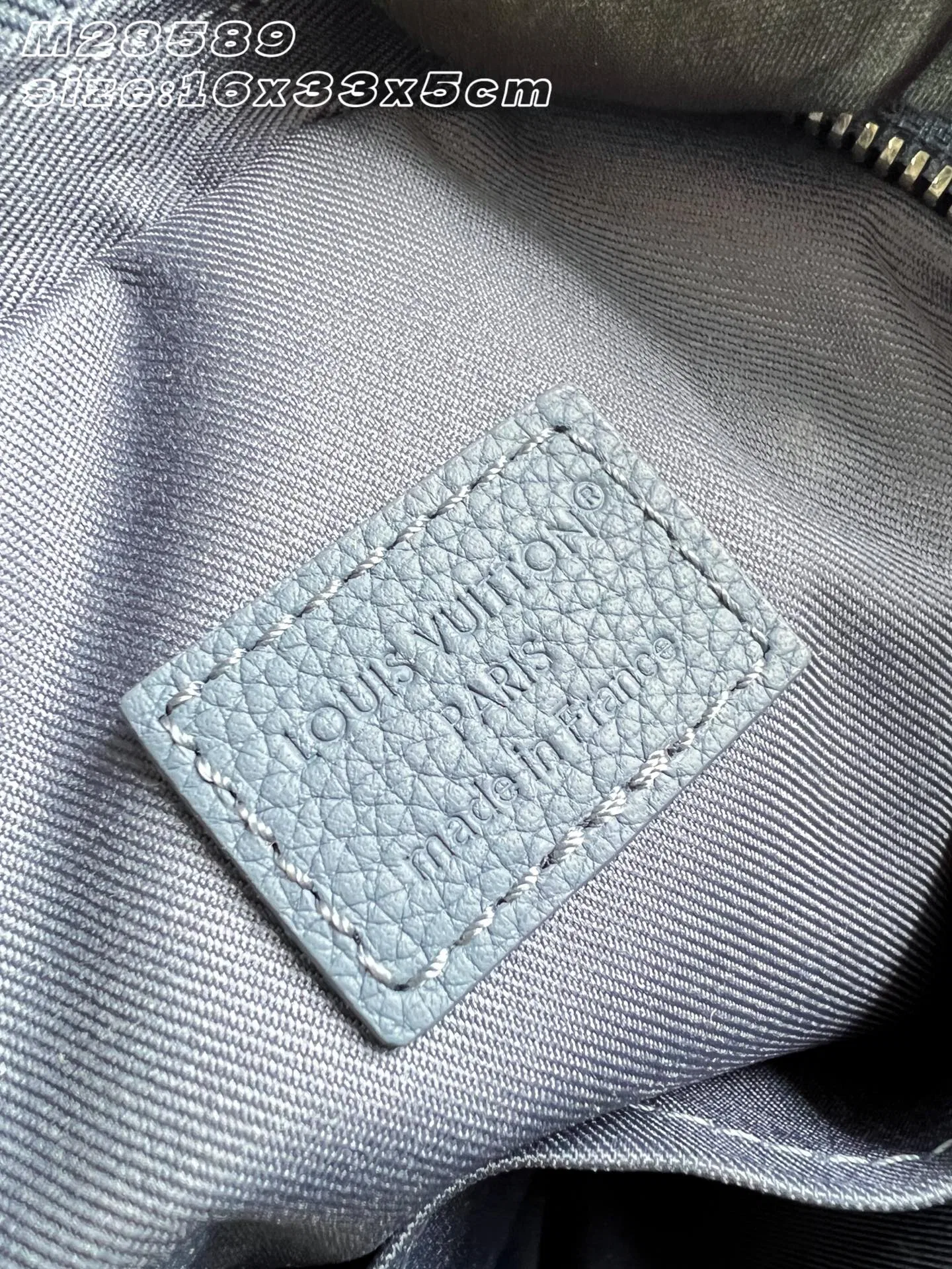 LV 27FW EJMGZXH 046 힙색 9