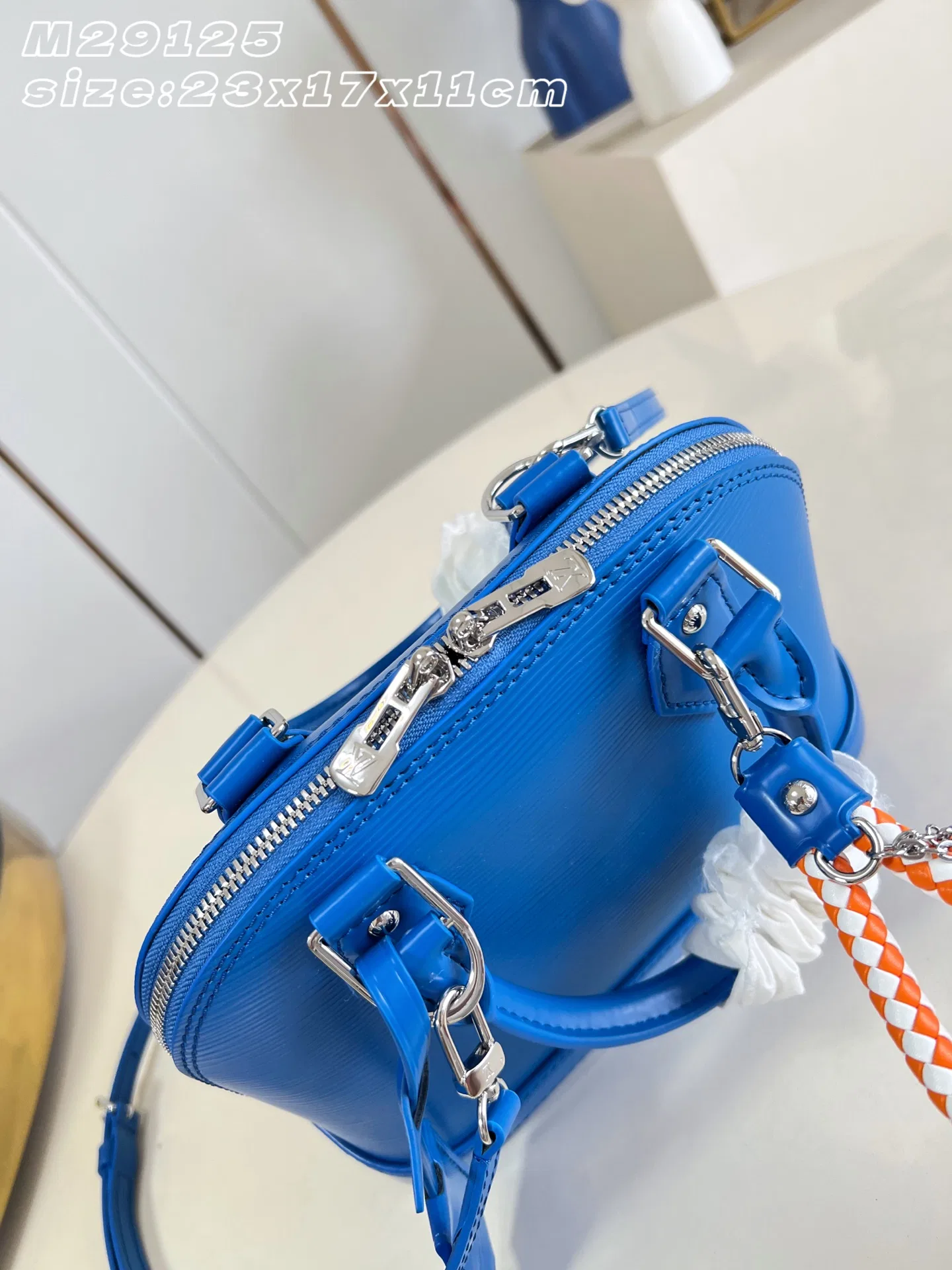 LV 27FW EJMGZXH 048 토트백 9