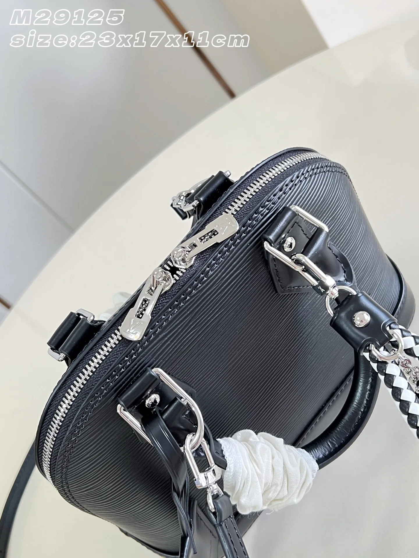 LV 27FW EJMGZXH 048 토트백 22