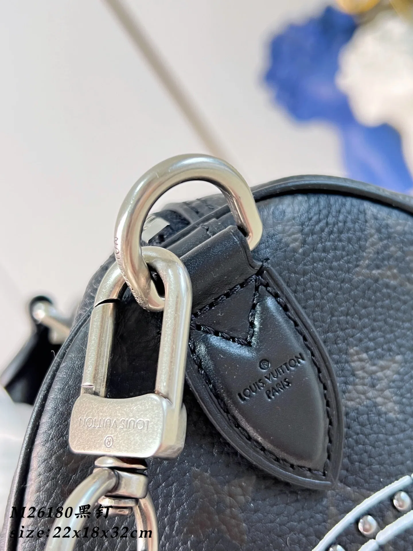 LV 27FW EJMGZXH 049 토트백 10