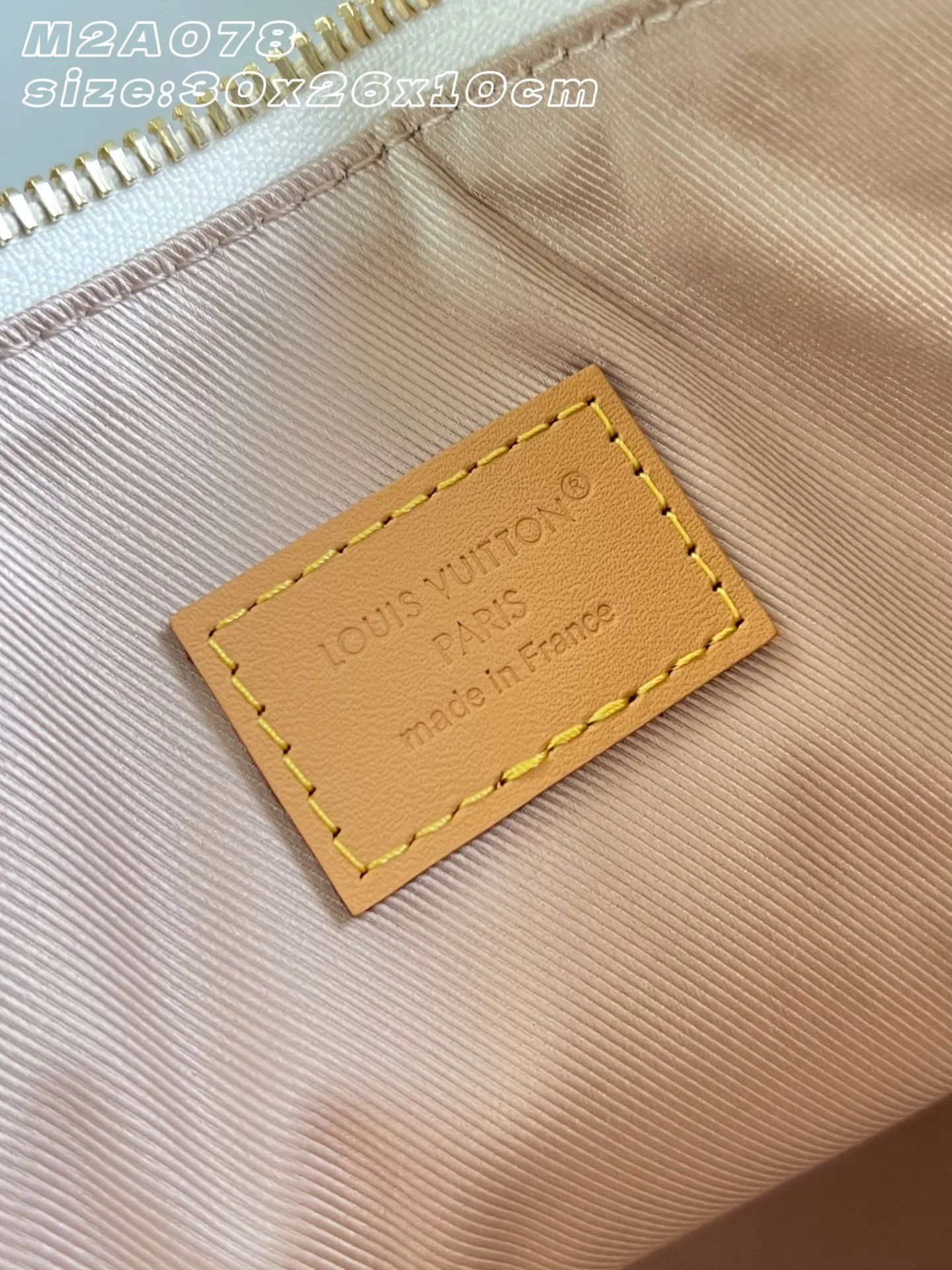 LV 27FW EJMGZXH 051 숄더백 9