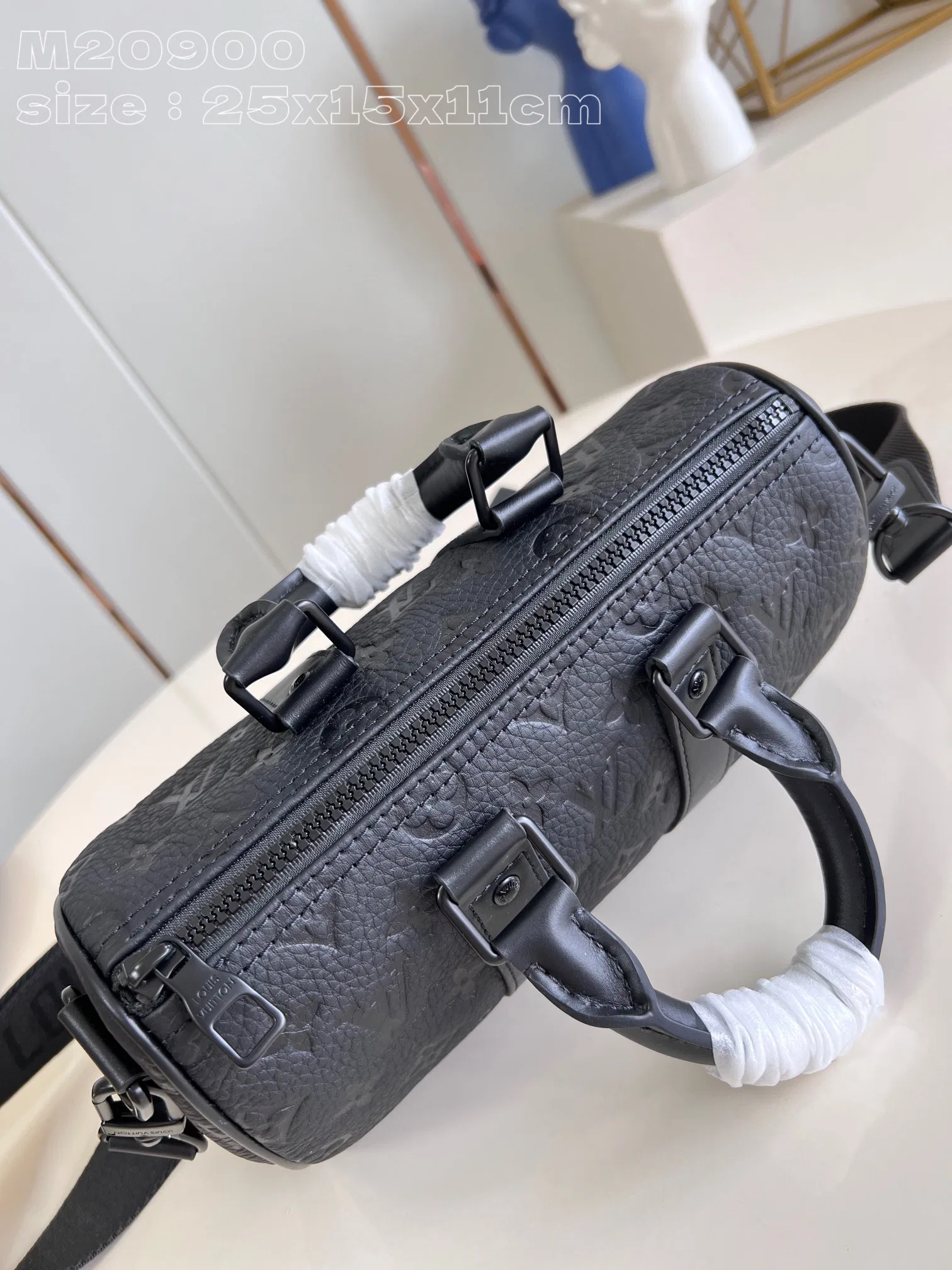 LV 27FW EJMGZXH 053 토트백 7