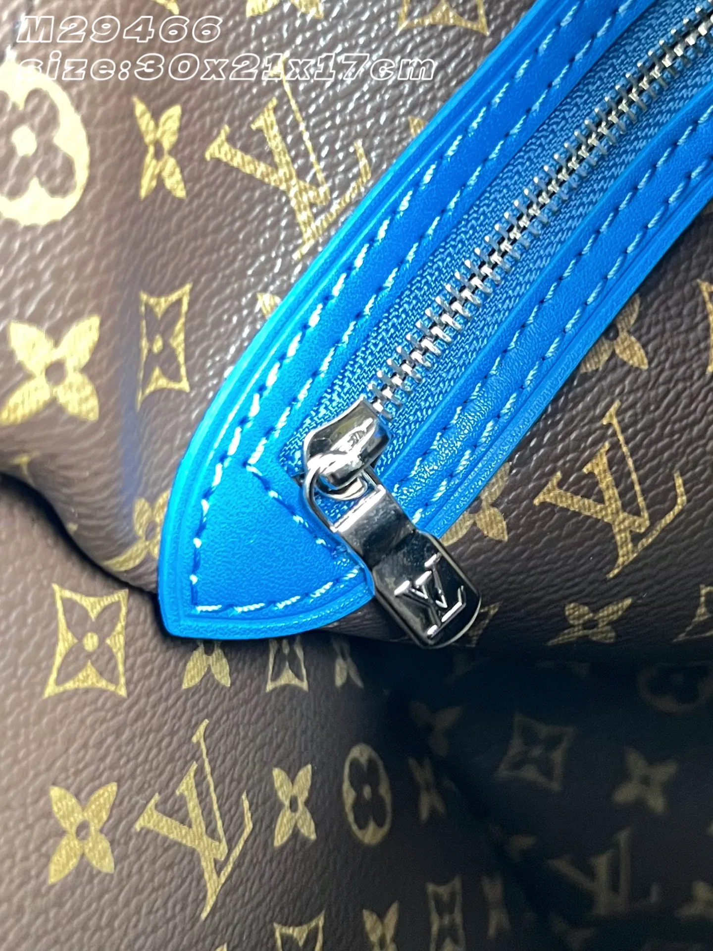 LV 27FW EJMGZXH 057 숄더백 14
