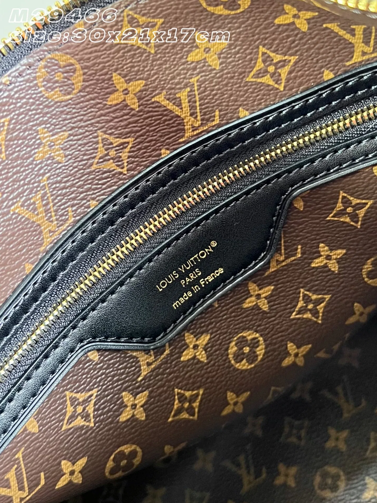 LV 27FW EJMGZXH 057 숄더백 31