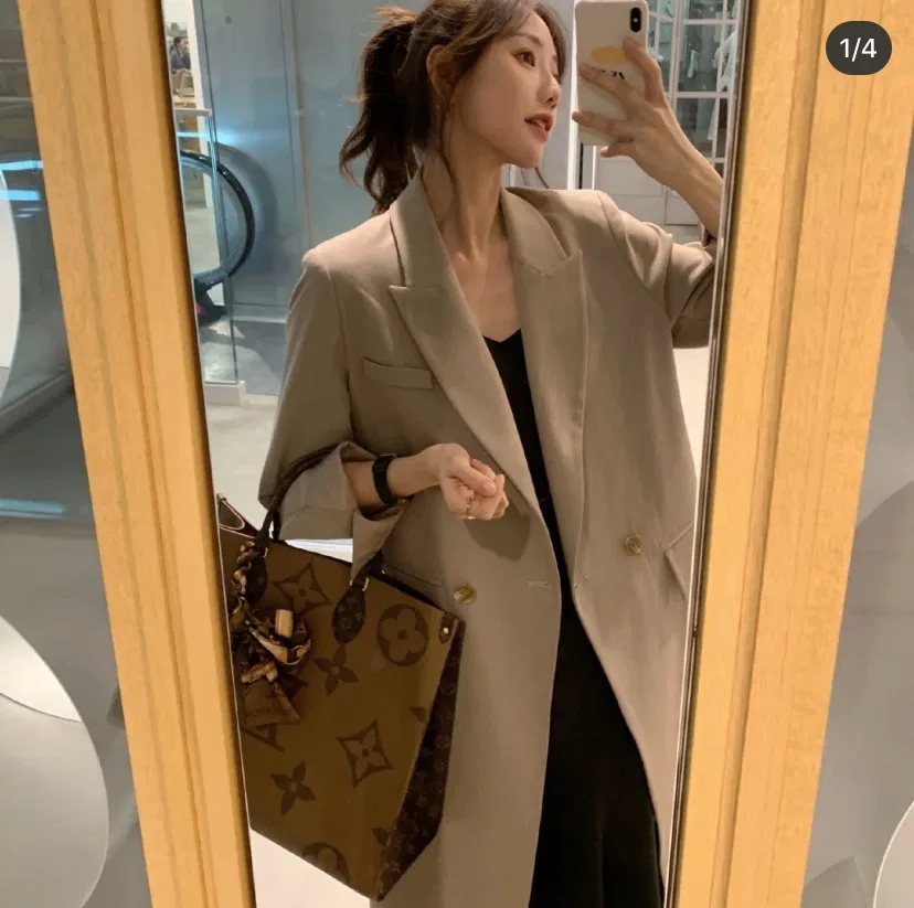 LV 27FW EJMGZXH 069 토트백 13