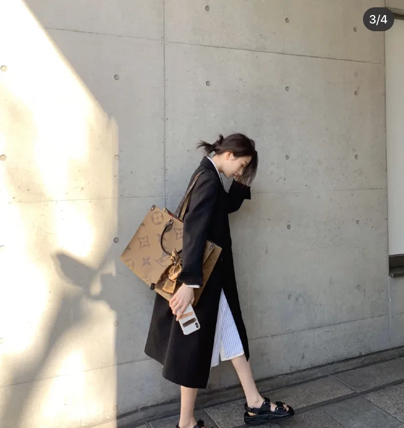 LV 27FW EJMGZXH 069 토트백 14