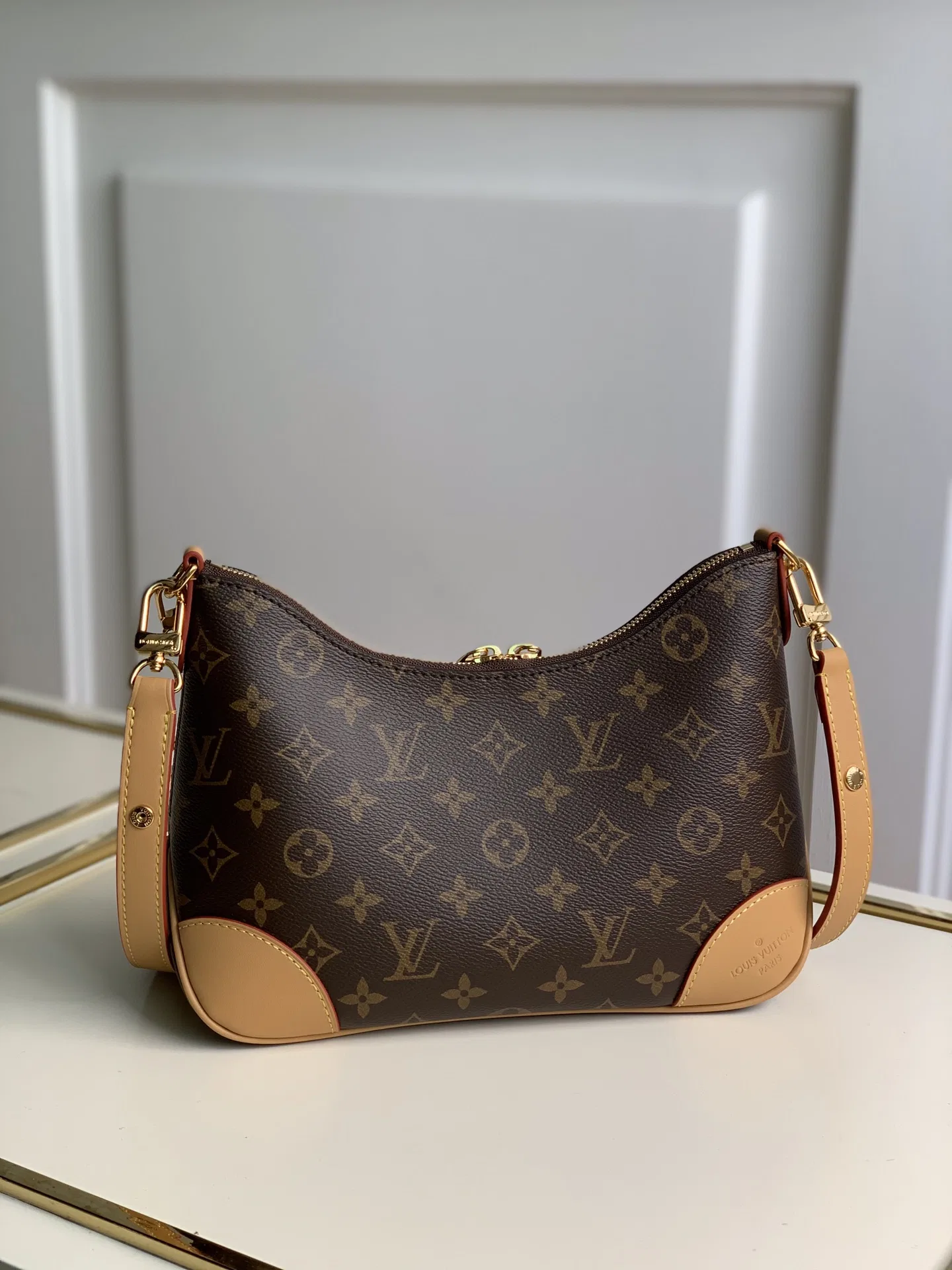 LV 27FW EJMGZXH 072 크로스백 10