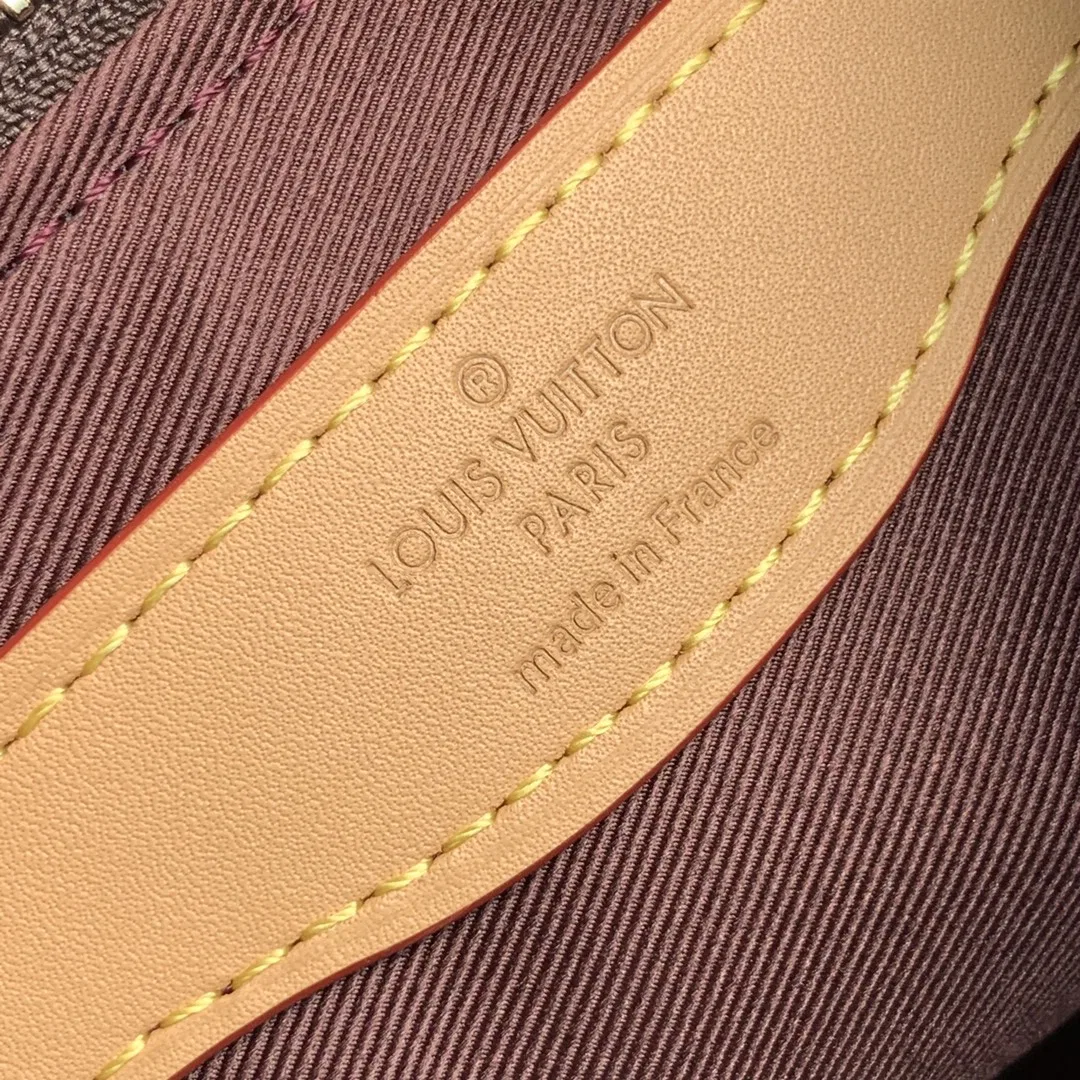 LV 27FW EJMGZXH 072 크로스백 14