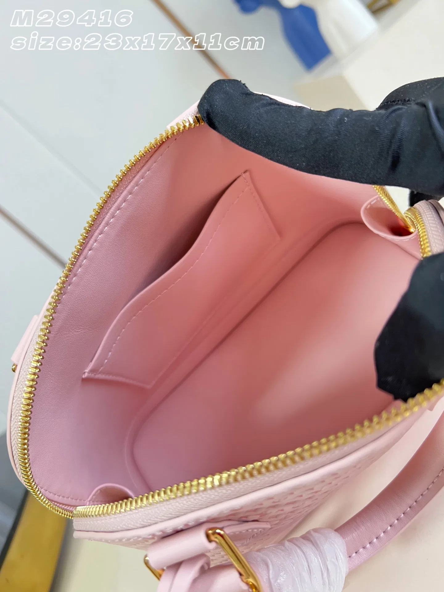 LV 27FW EJMGZXH 078 토트백 10