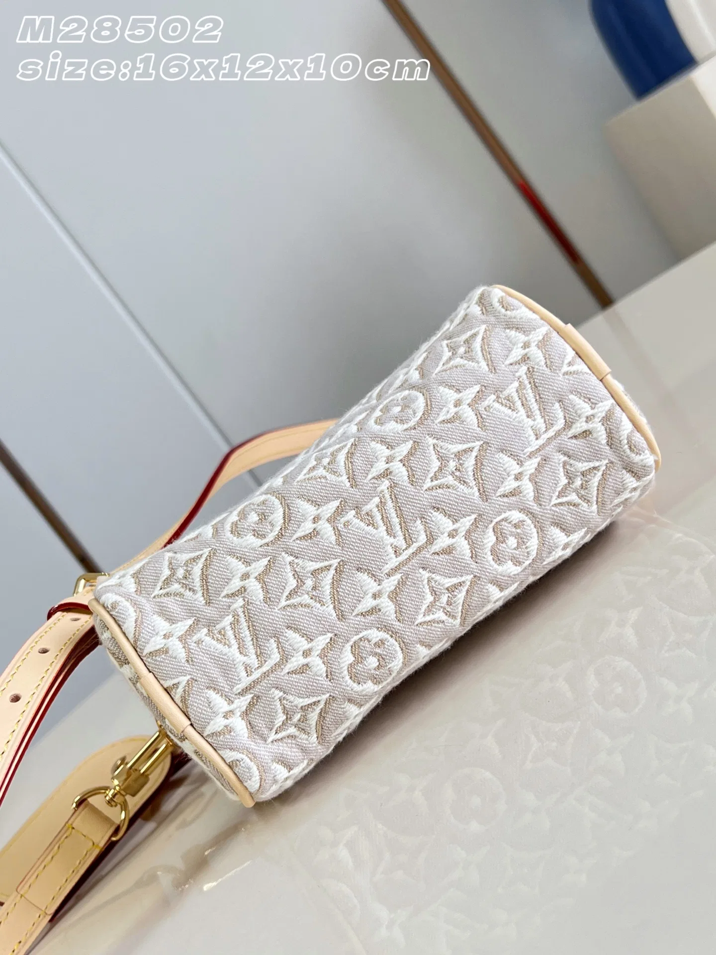 LV 27FW EJMGZXH 081 토트백 7