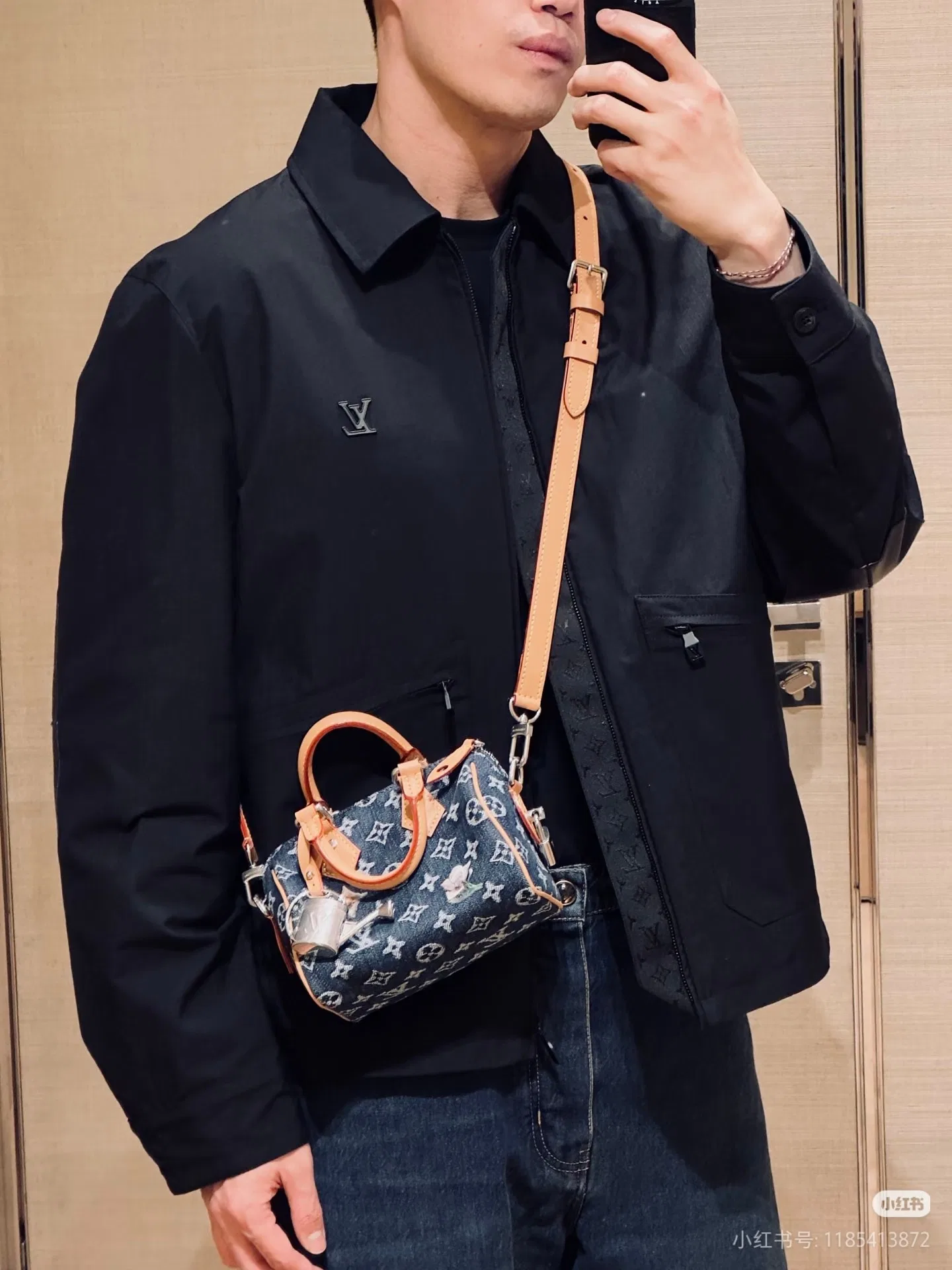 LV 27FW EJMGZXH 088 토트백 12
