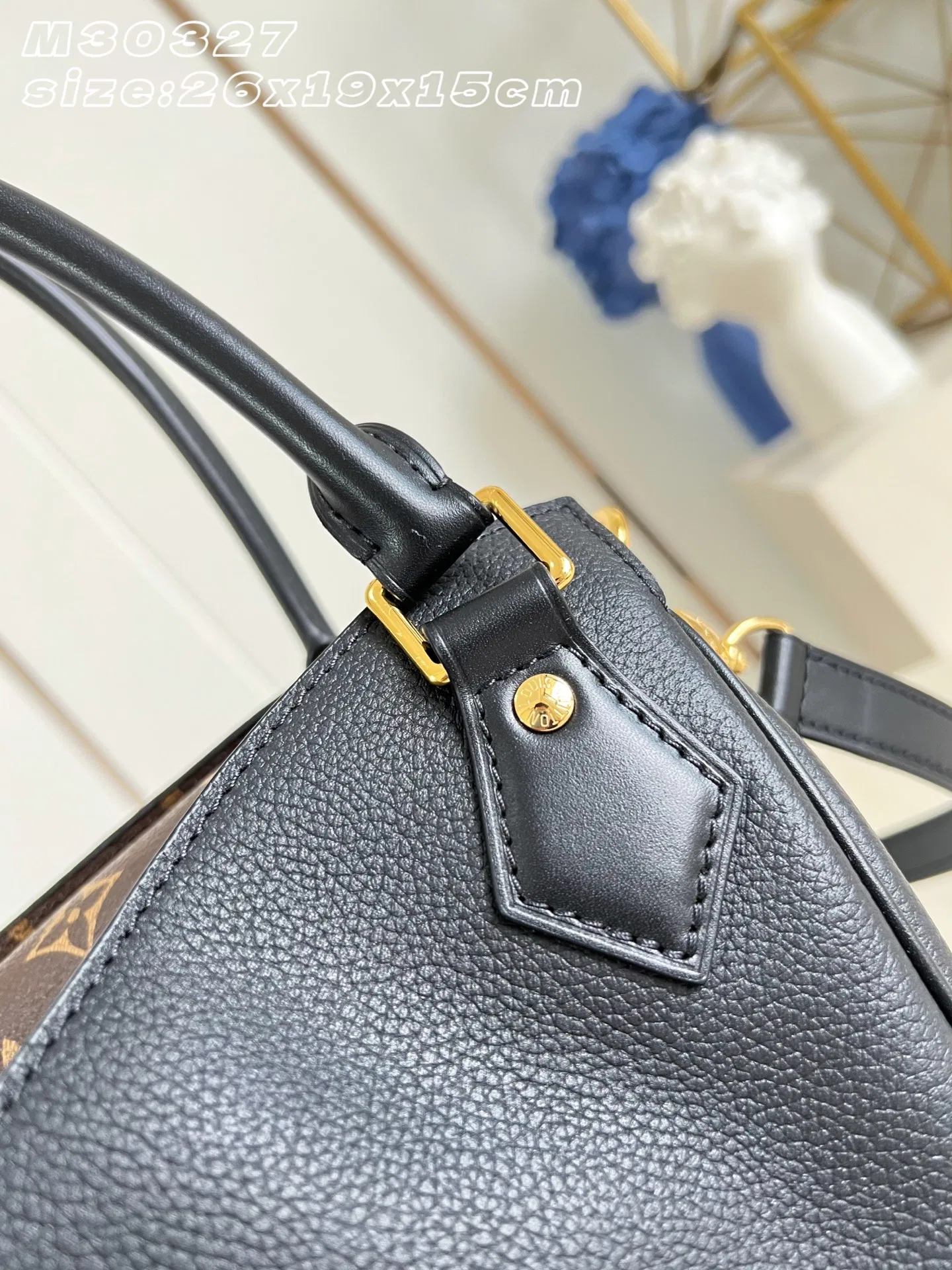 LV 27FW EJMGZXH 091 숄더백 22