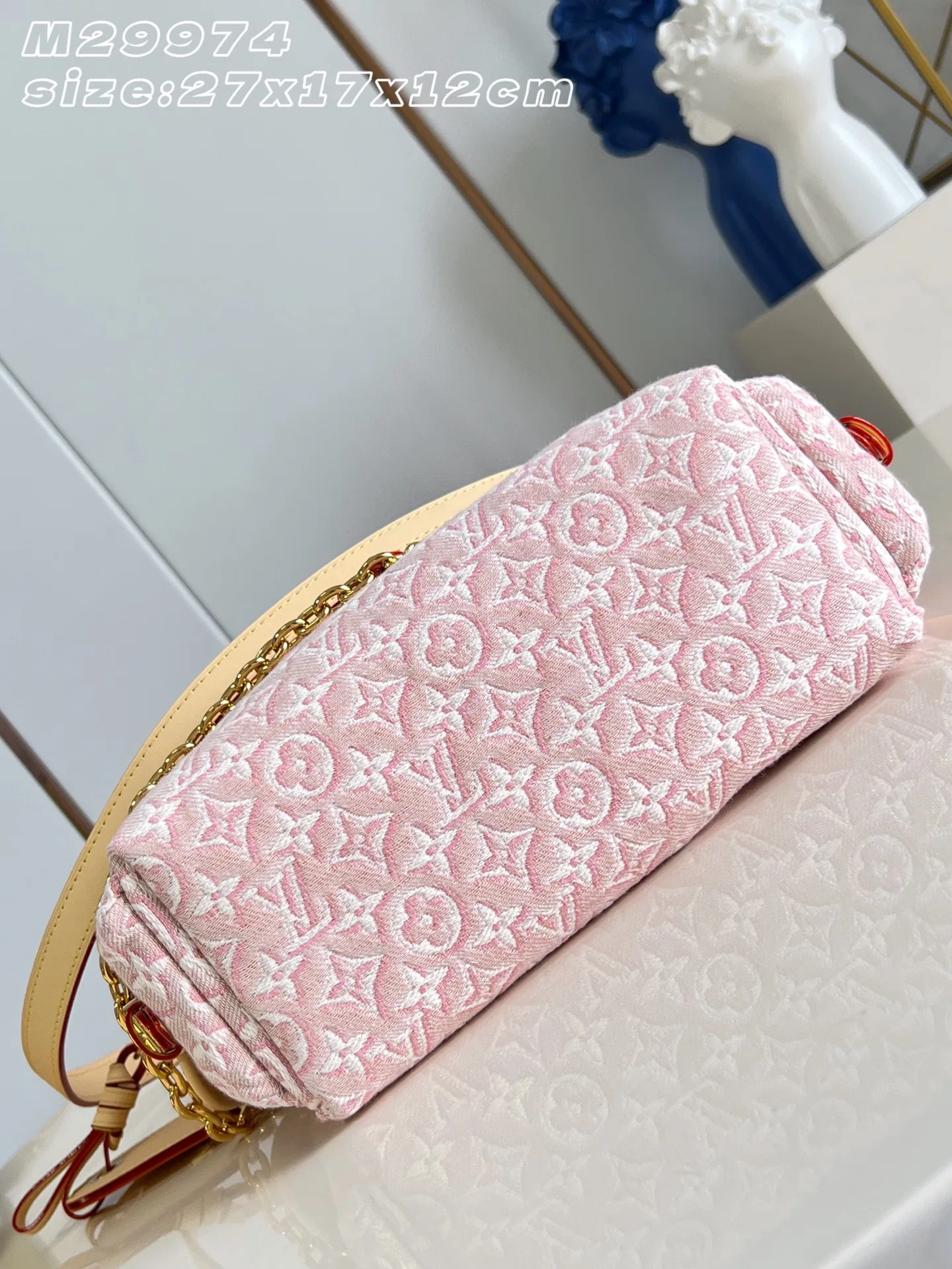 LV 27FW EJMGZXH 092 숄더백 8