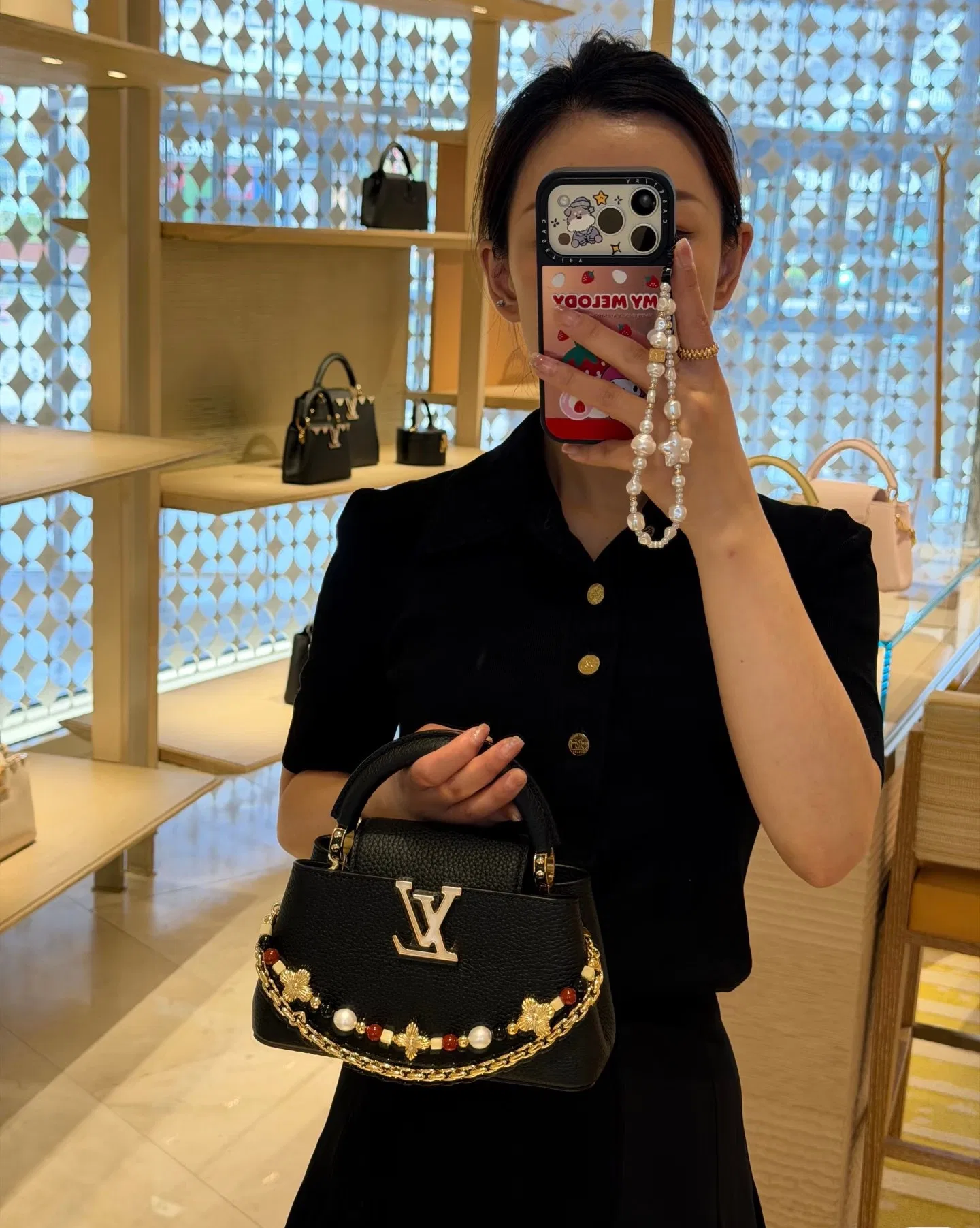 LV 27FW EJMGZXH 097 토트백 14