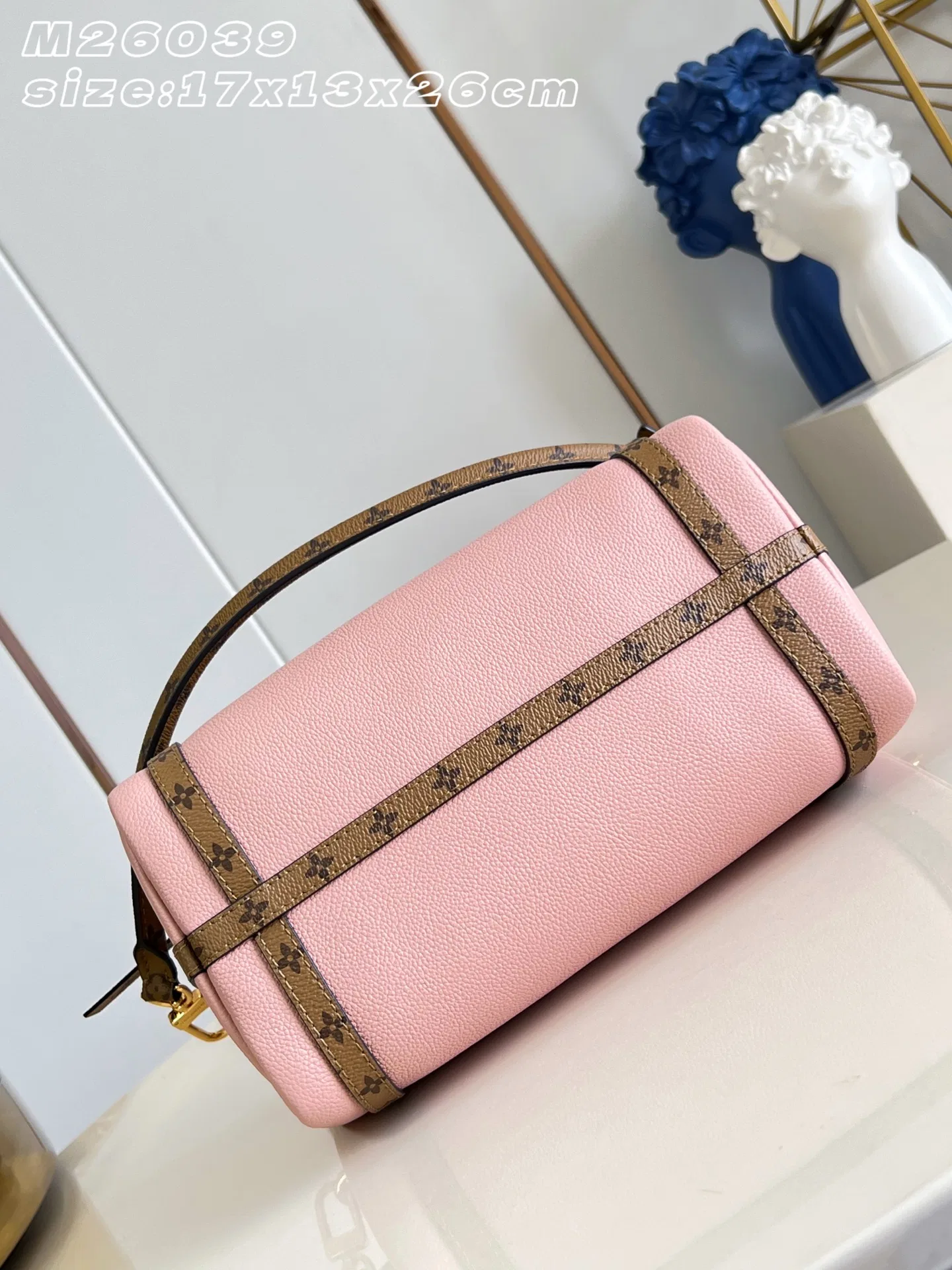 LV 27FW EJMGZXH 099 토트백 8