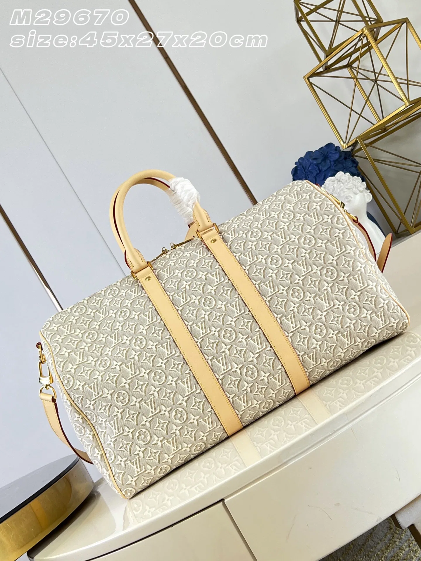 LV 27FW EJMGZXH 102 토트백 7