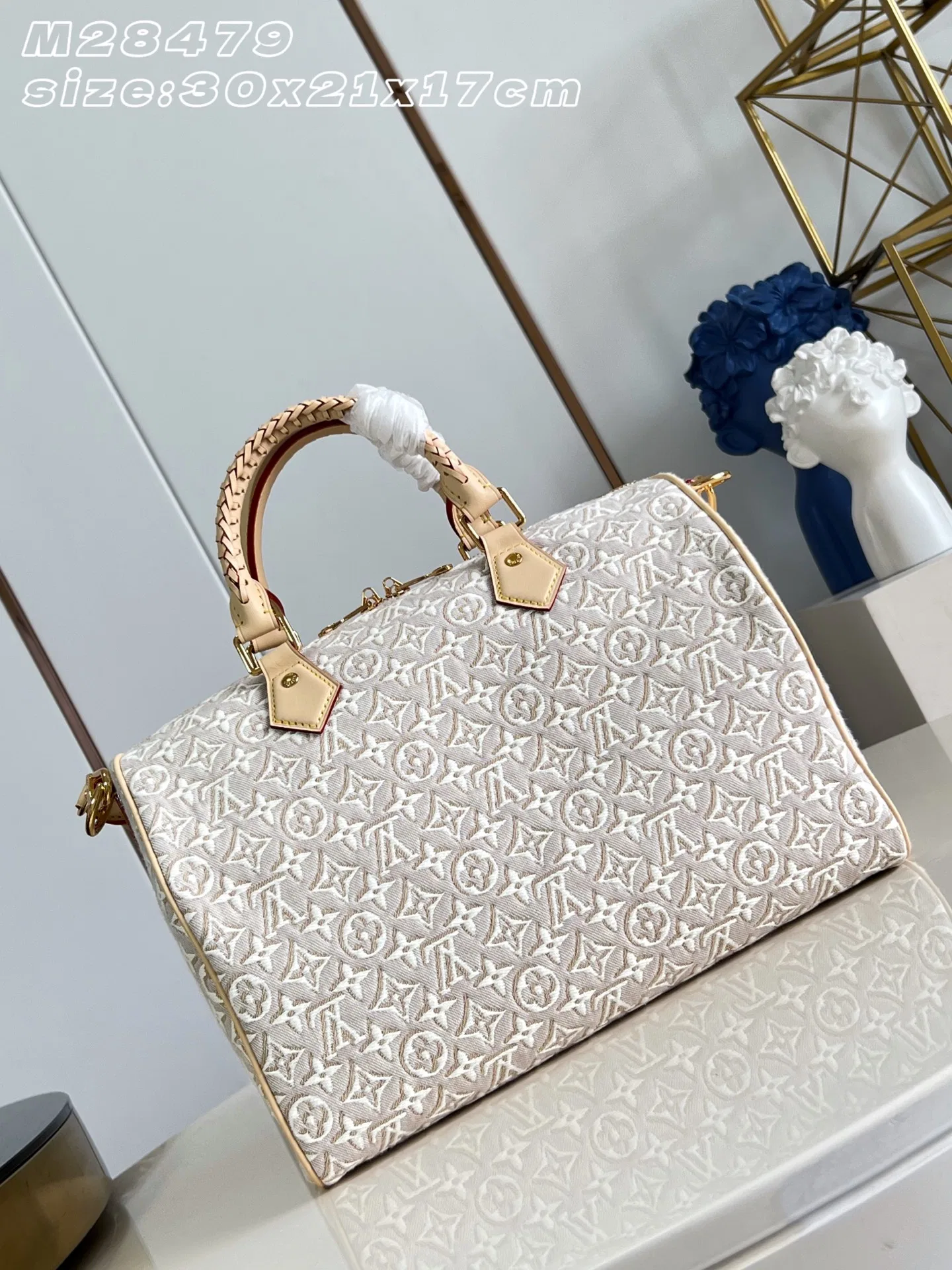 LV 27FW EJMGZXH 104 토트백 8