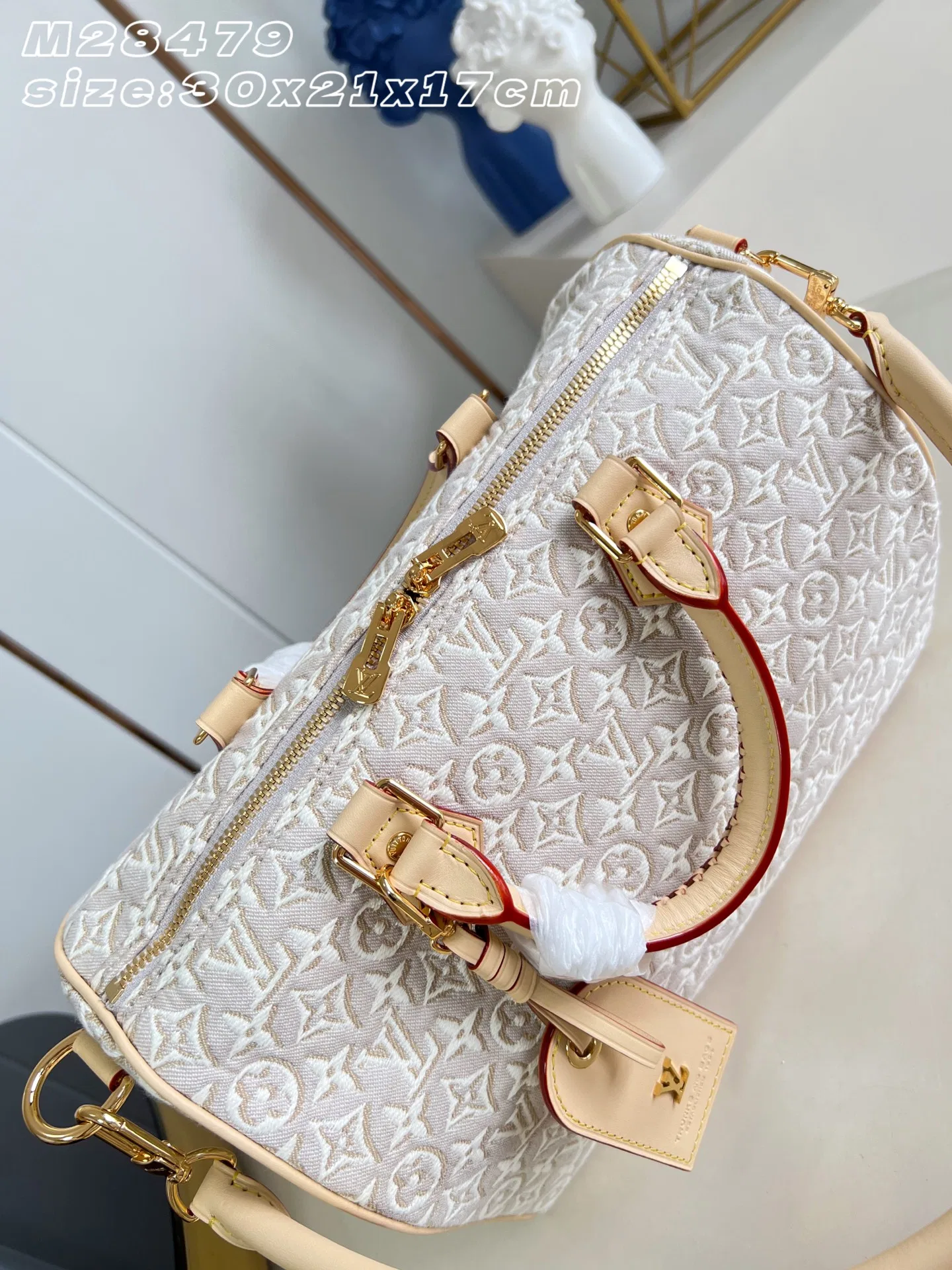 LV 27FW EJMGZXH 104 토트백 12