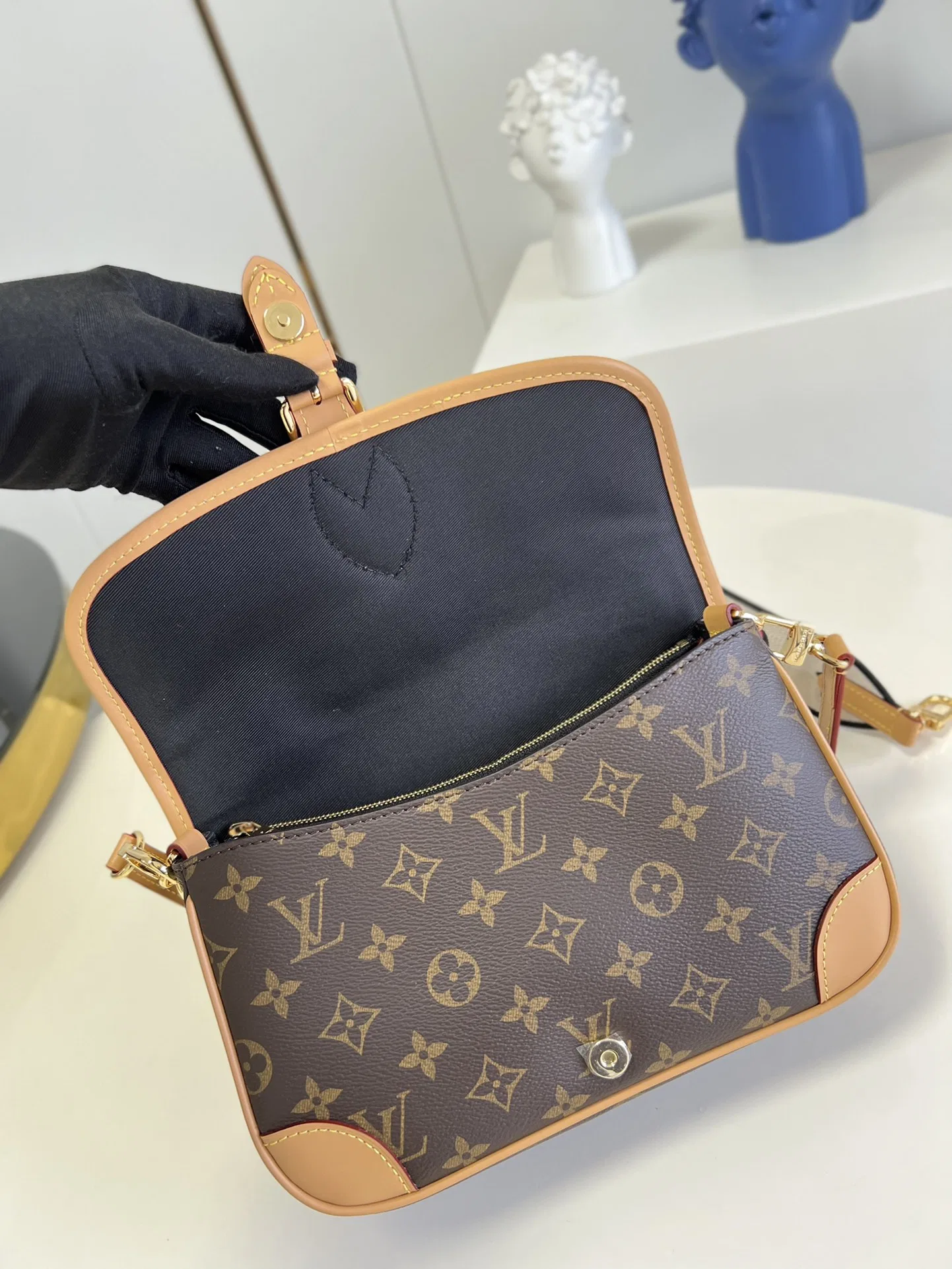 LV 27FW EJMGZXH 115 크로스백 8
