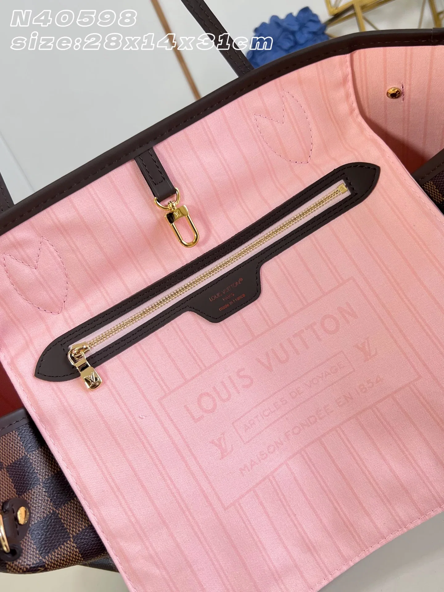 LV 27FW EJMGZXH 120 토트백 10