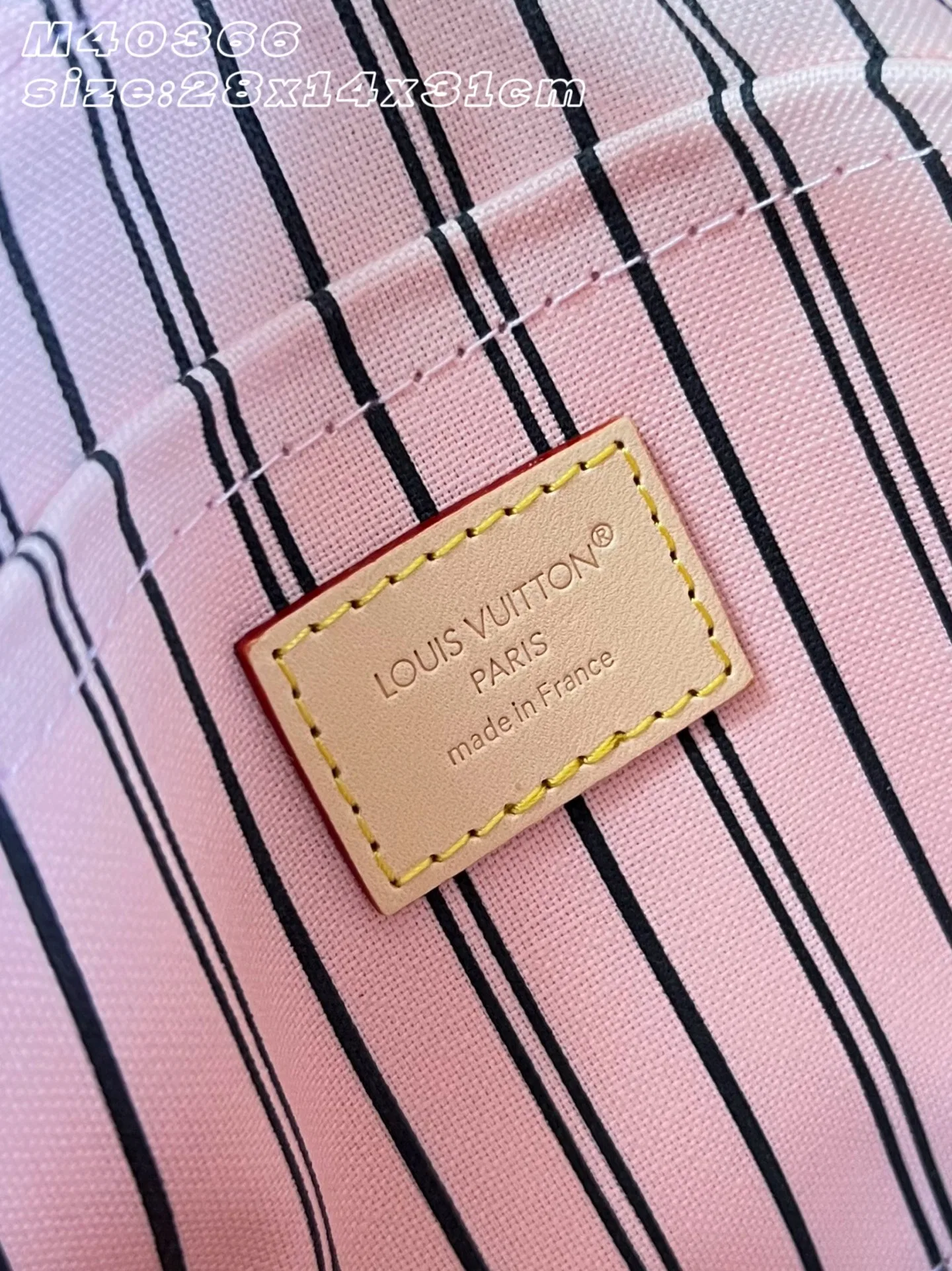 LV 27FW EJMGZXH 122 토트백 11