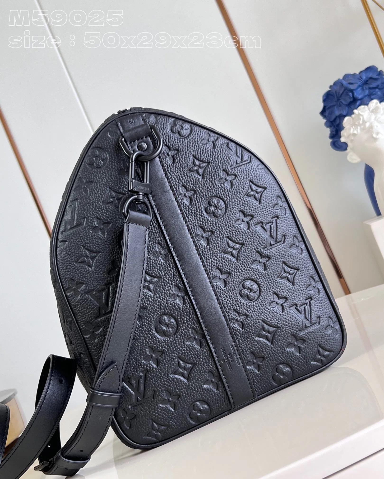 LV 27FW EJMGZXH 129 토트백 9