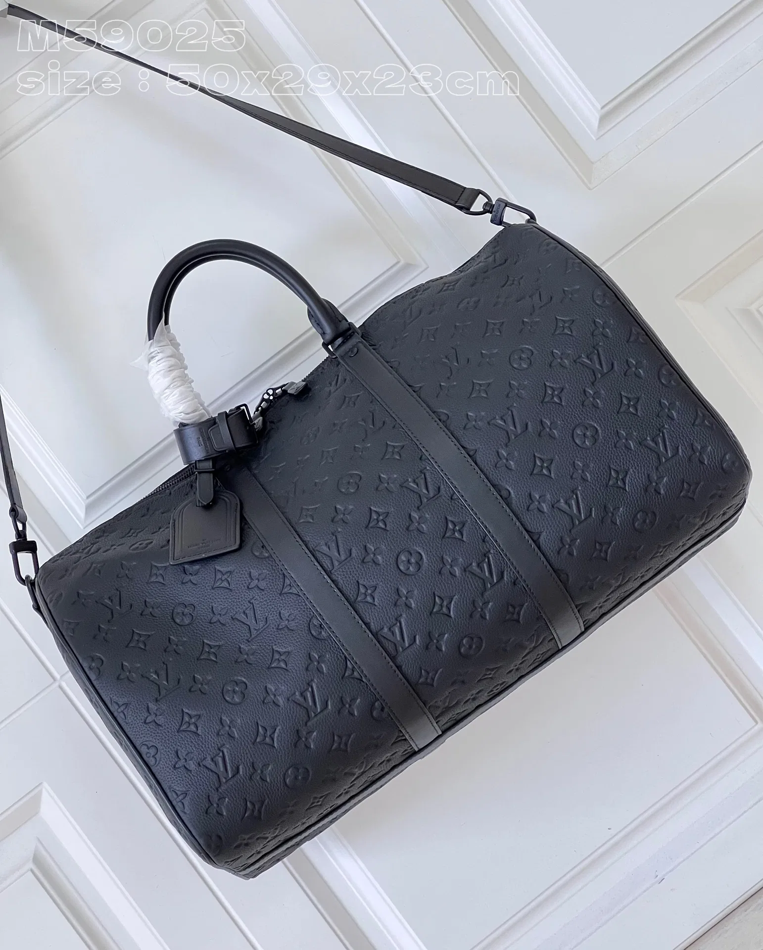 LV 27FW EJMGZXH 129 토트백 15